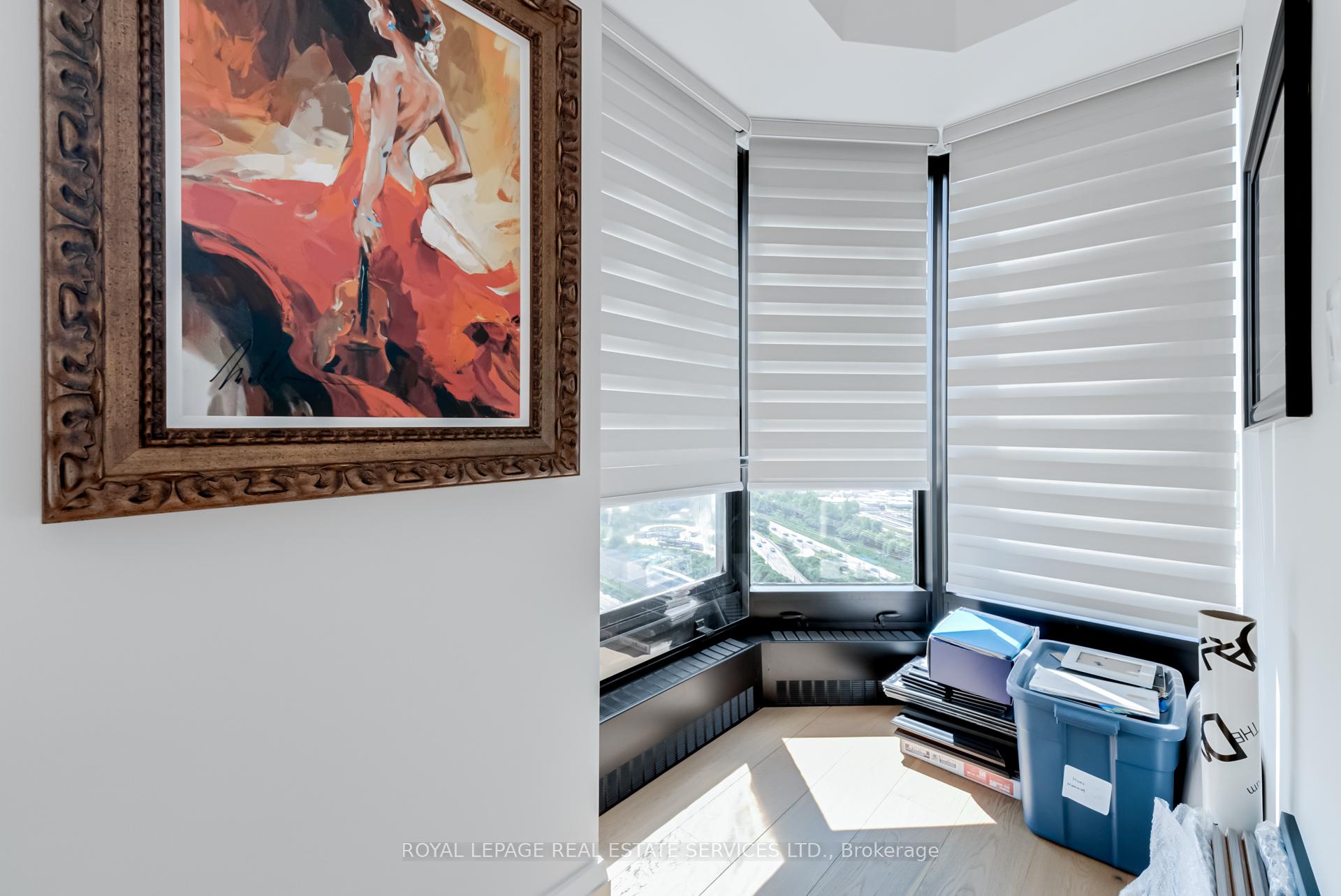 2 Bedrooms Condo at 2045 Lake Shore, Toronto For sale