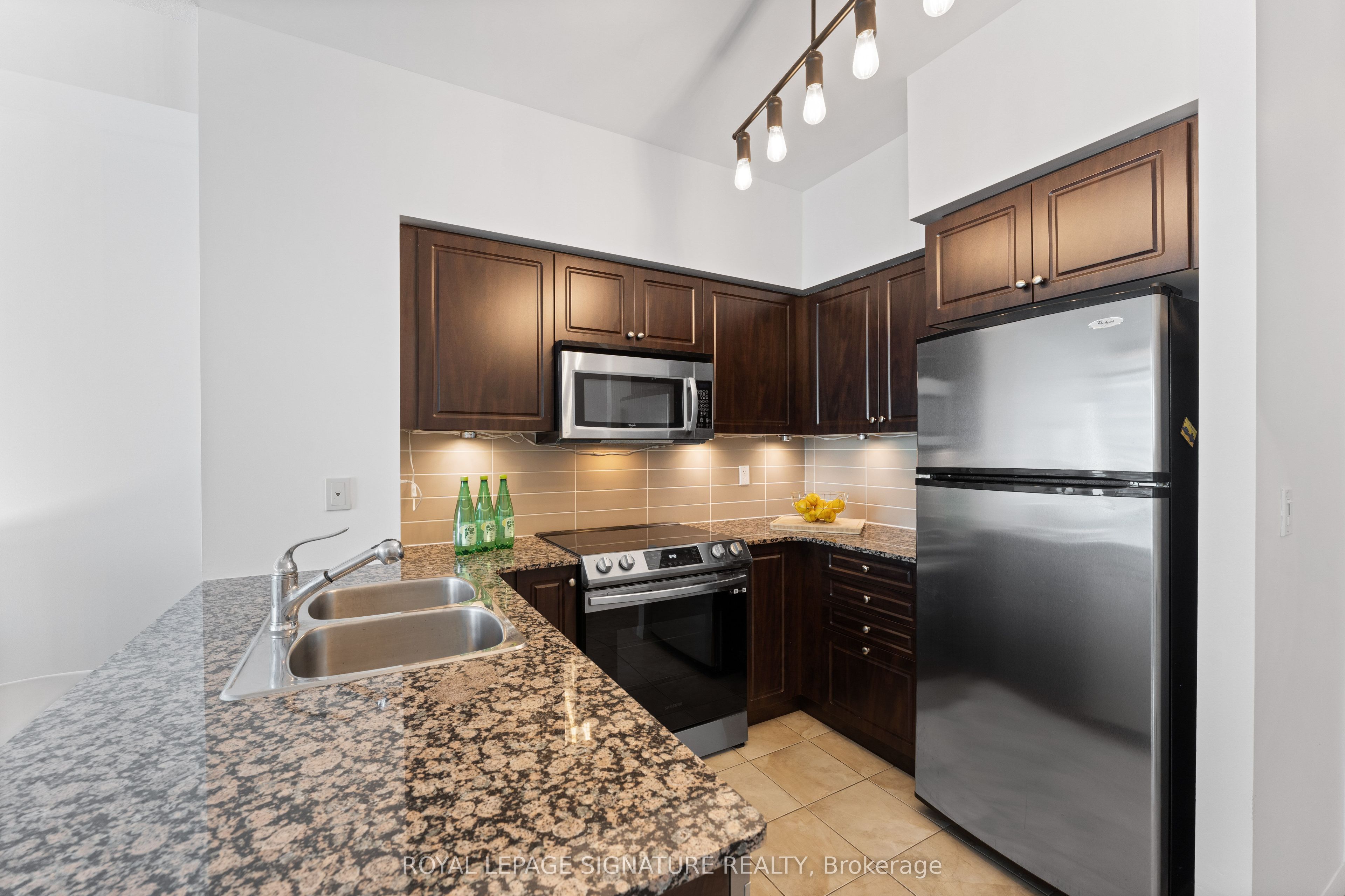 215 Fort York Boulevard, #3407