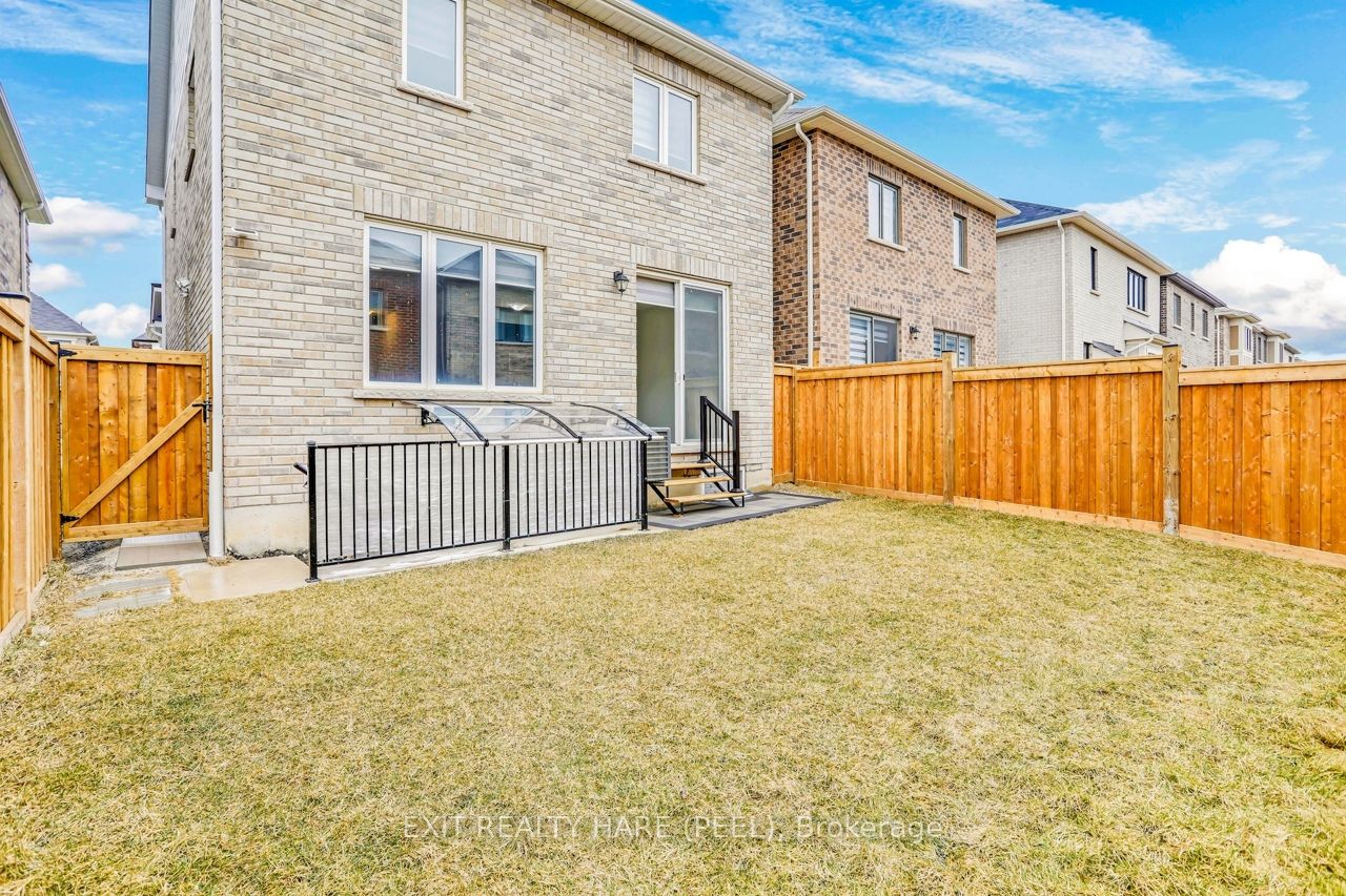 40 Speckled Alder Street