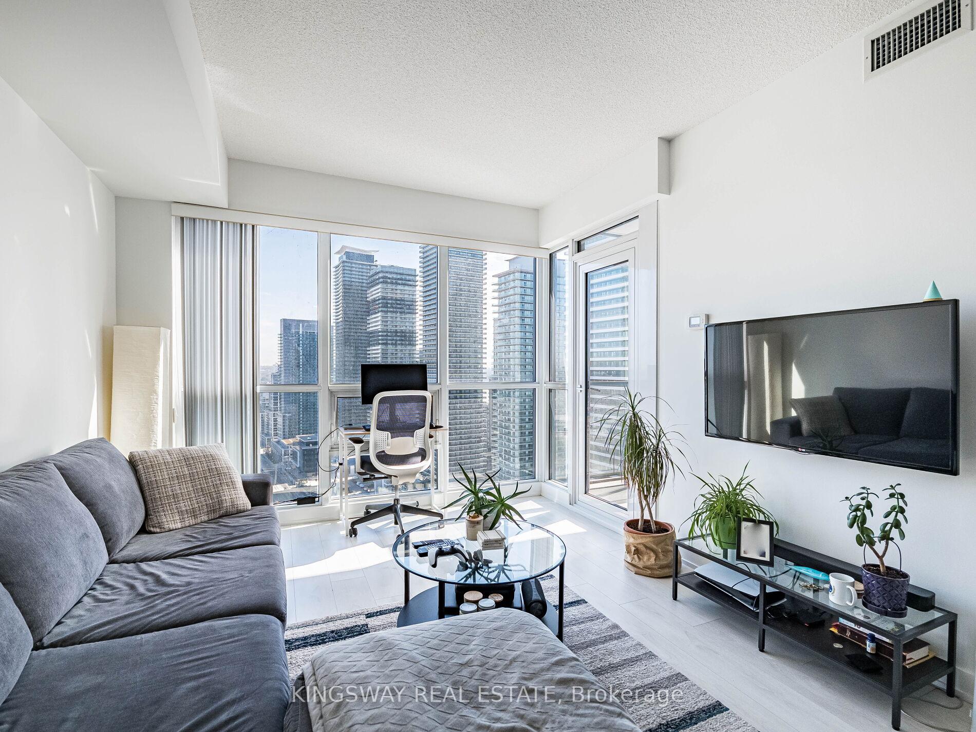 2 Bedrooms Condo at 2200 Lakeshore,  Toronto For sale