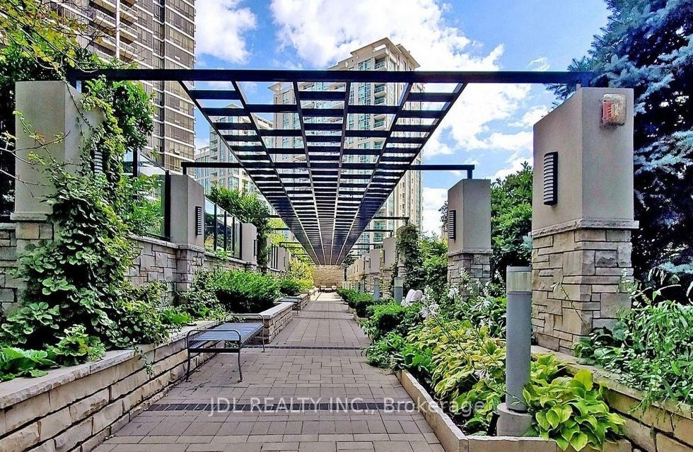 2 Anndale Drive, #3105