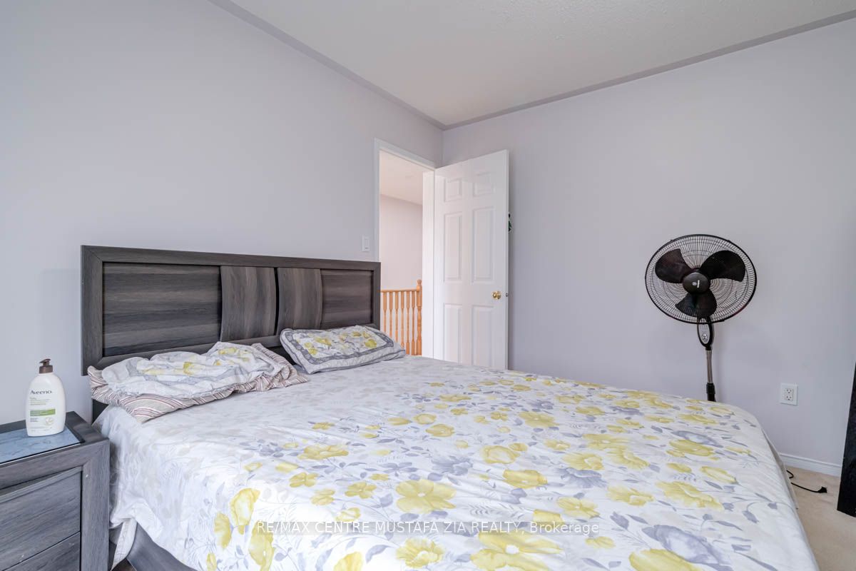 7488 Russian Olive Close