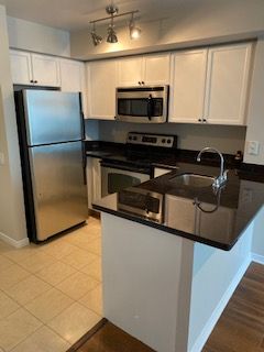 30 Harrison Garden Boulevard 908