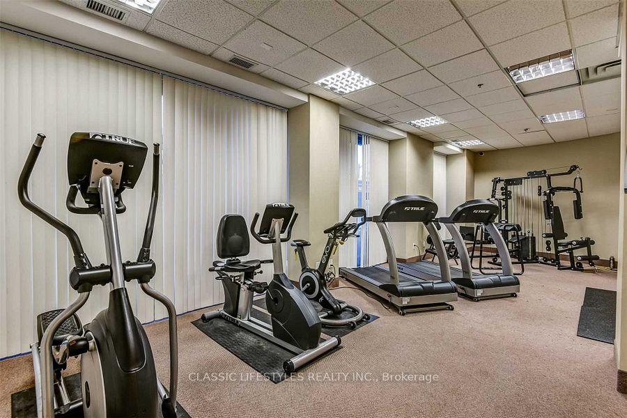 2 Bedrooms Condo at 760 Sheppard,  Toronto For sale