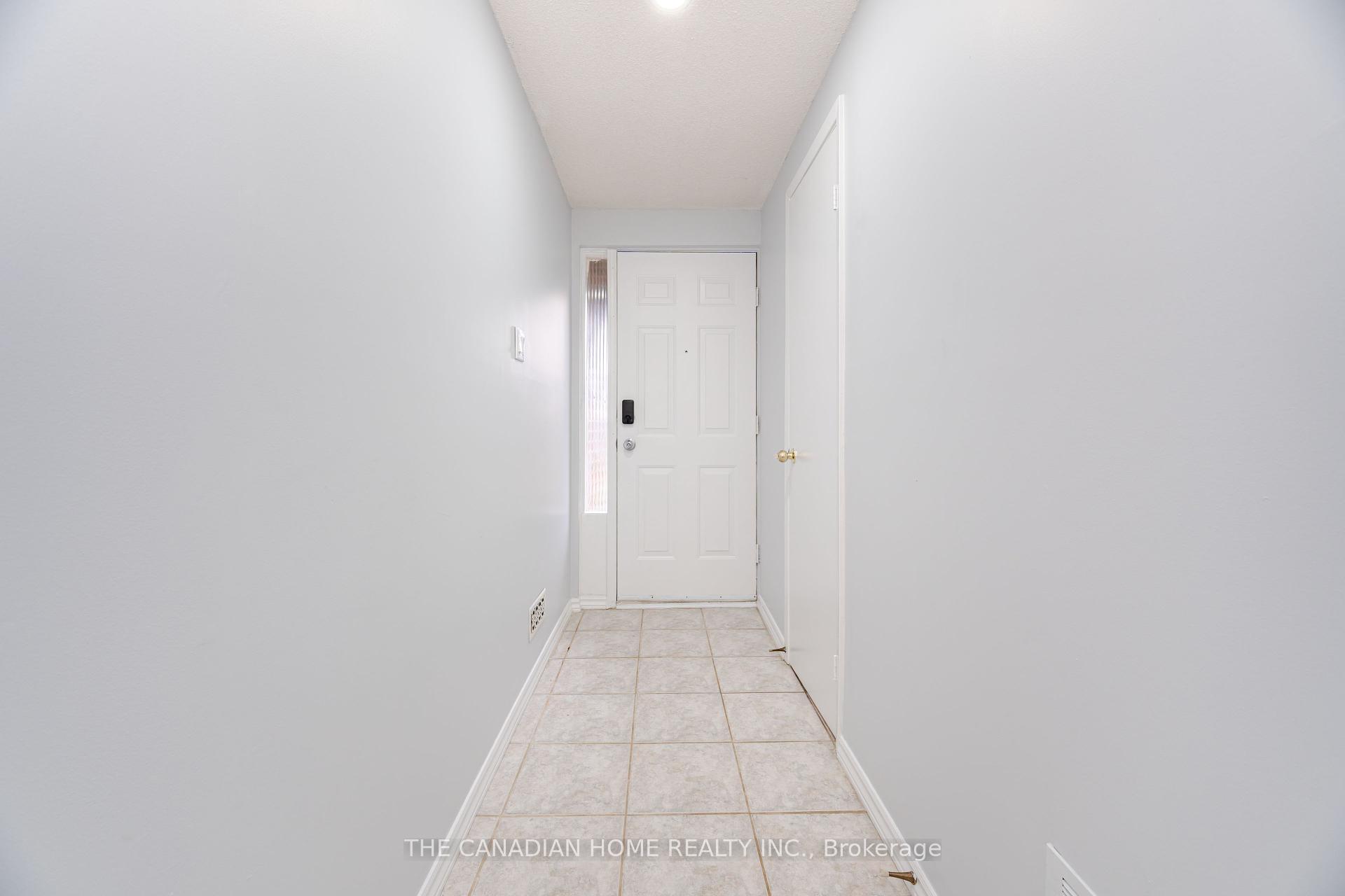 3 Bedrooms Condo at 4662 Kingston, Toronto For sale