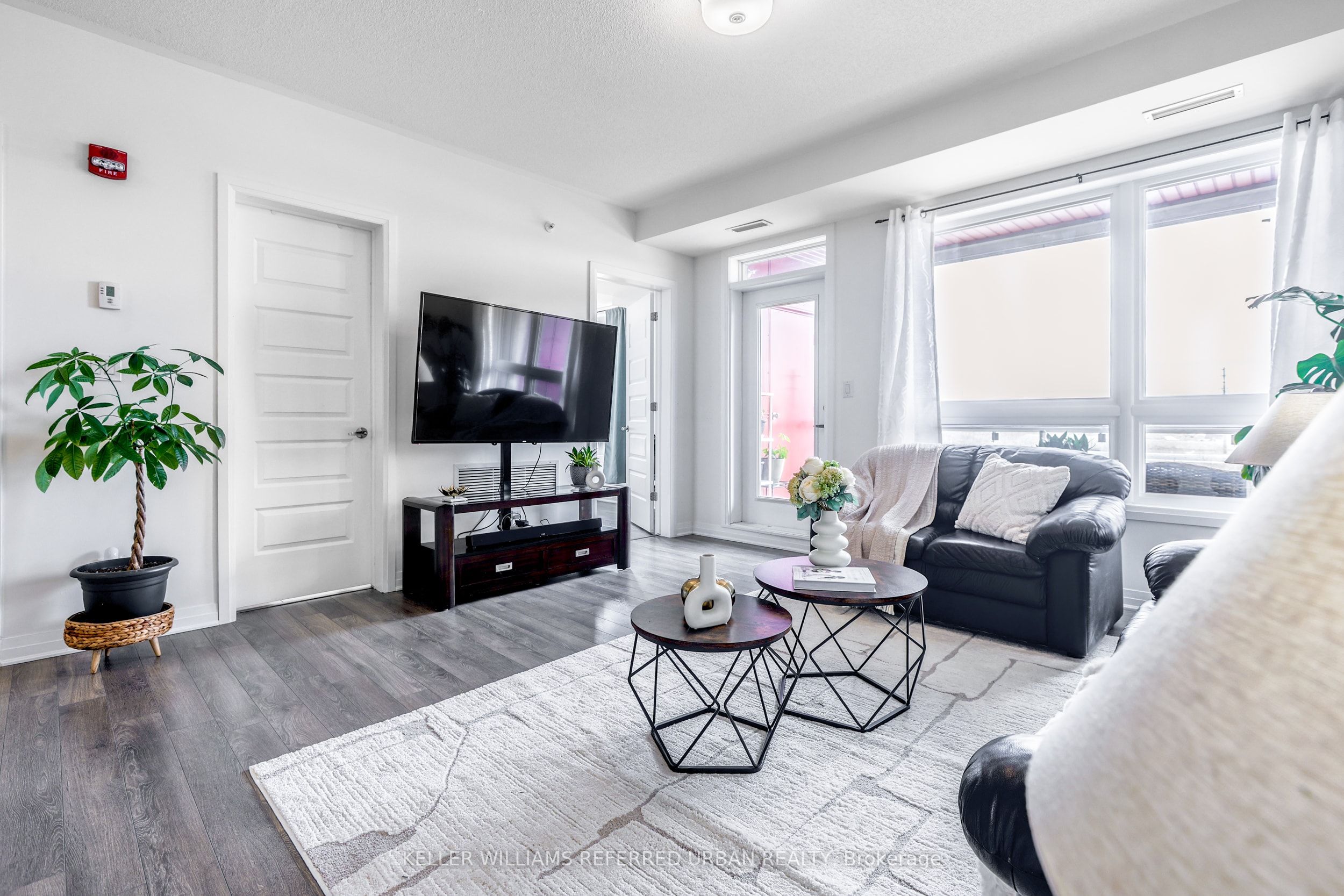 2 Adam Sellers Street, #206
