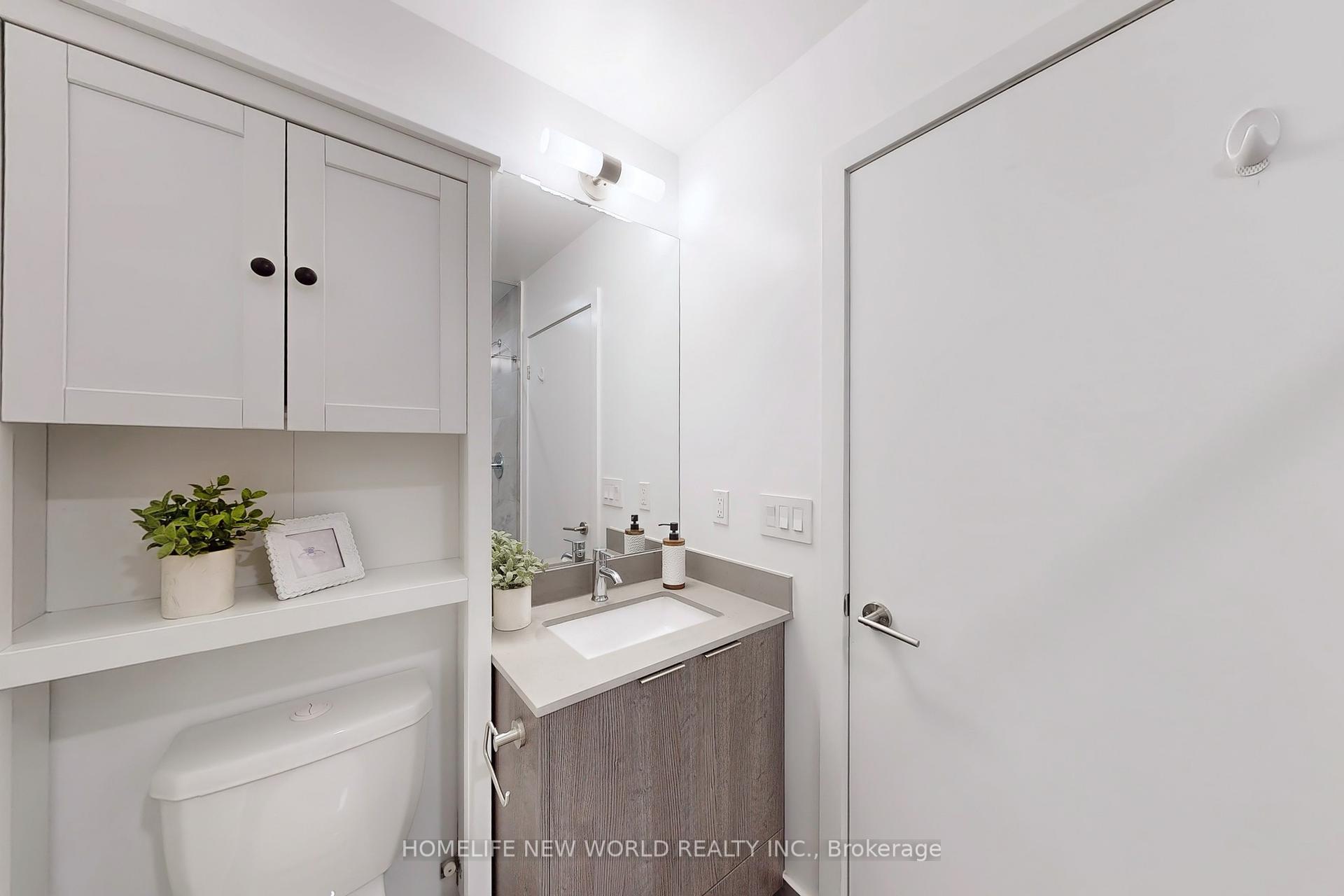 3 Bedrooms Condo at 38 Forest Manor, Toronto For sale