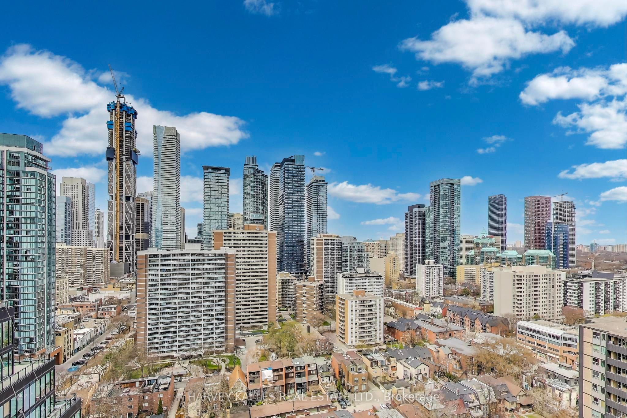 28 Wellesley Street E, #2408