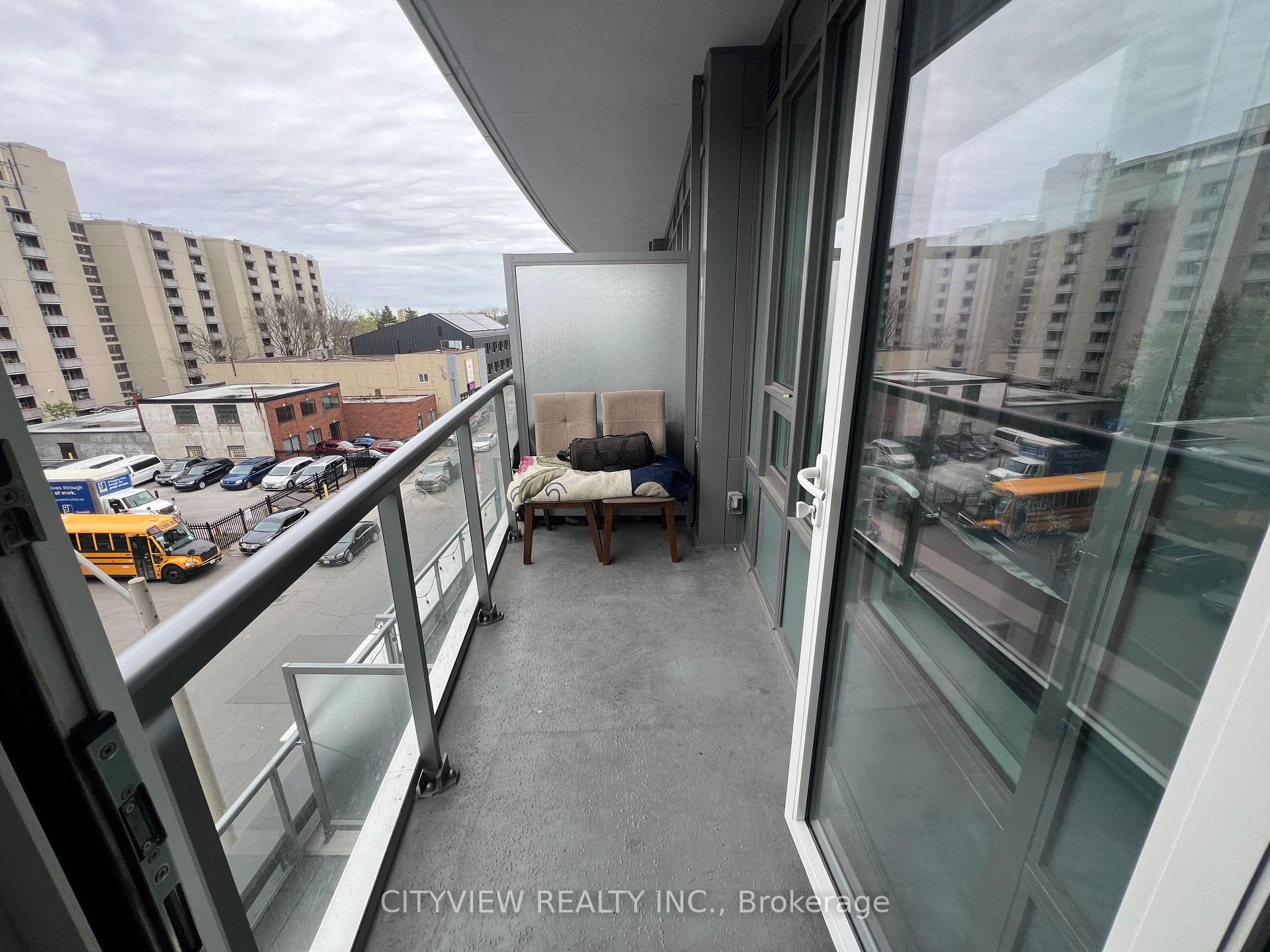 2 Bedrooms Condo at 212 king William, Hamilton For sale