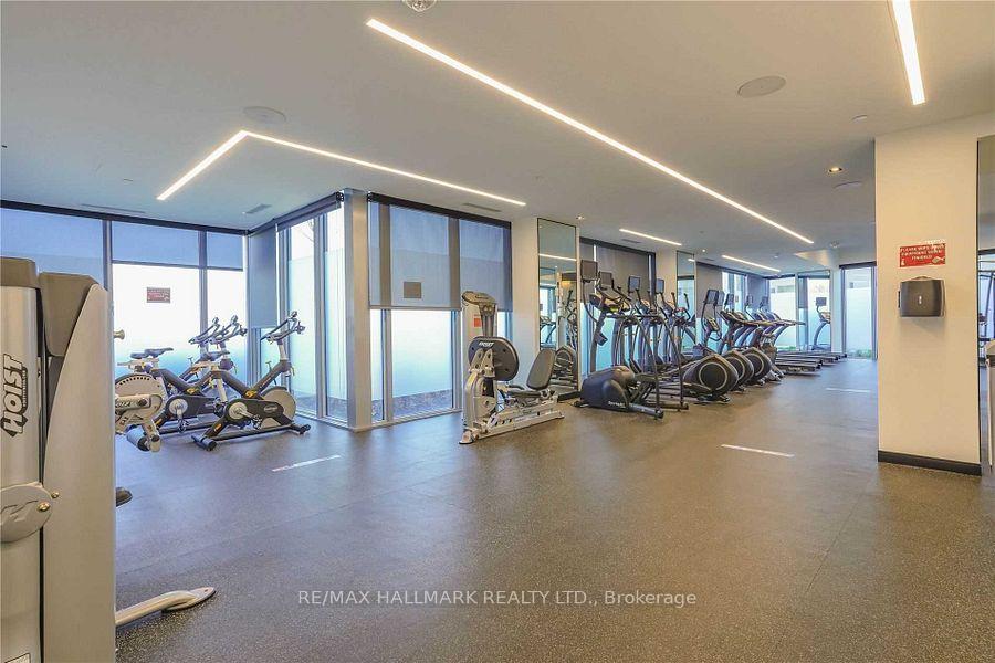2 Bedrooms Condo at 225 Village Green, Toronto For sale