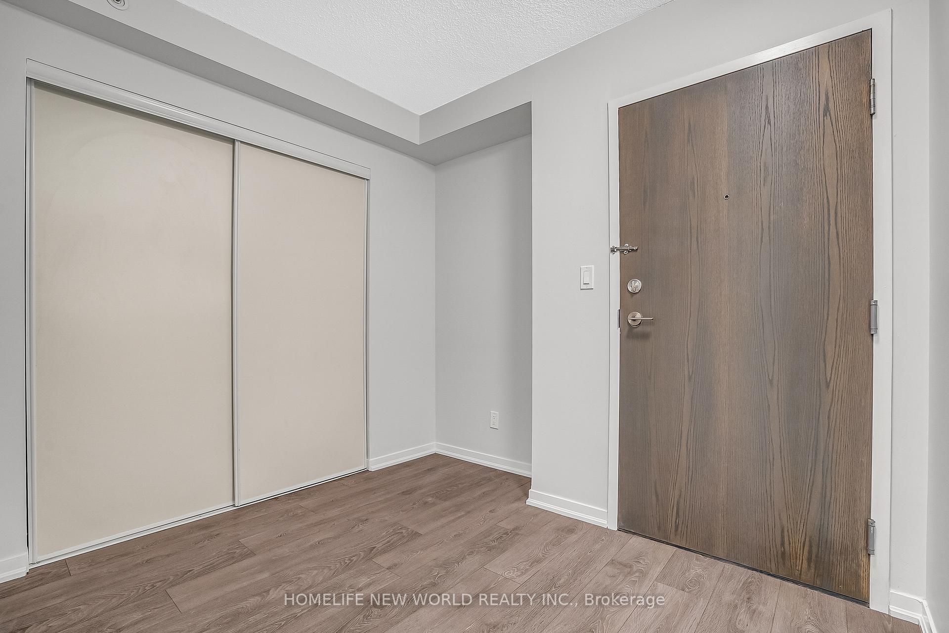 2 Bedrooms Condo at 68 Abell, Toronto For sale