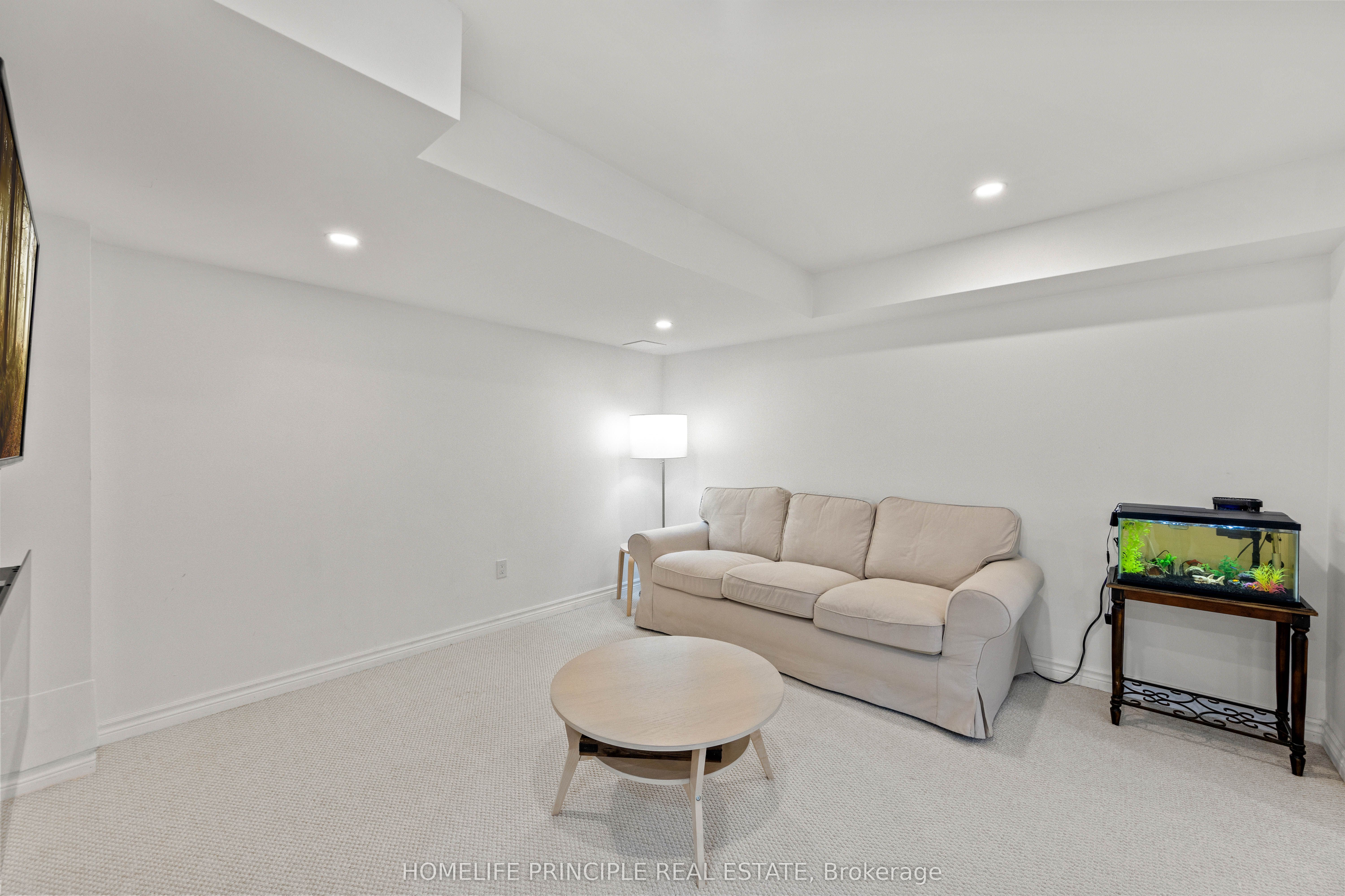 88 Ben Sinclair Avenue, East Gwillimbury Queensville