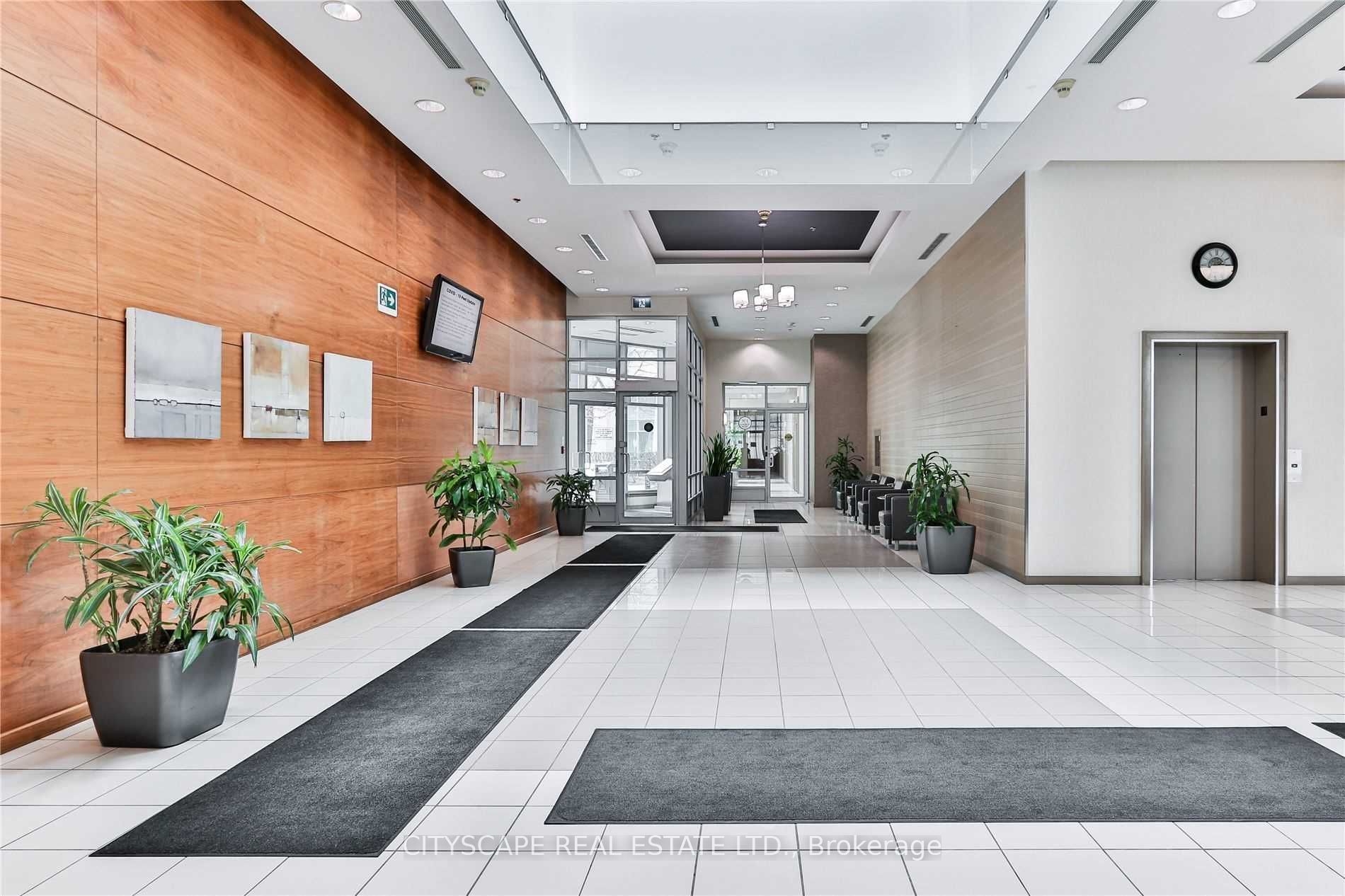 1 Elm Drive W, #1812