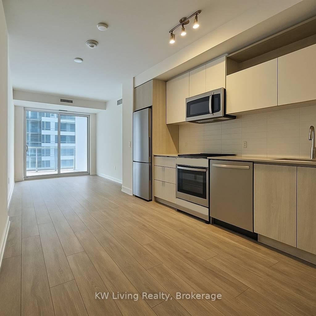 2 Bedrooms Condo at 70 Princess, Toronto For sale