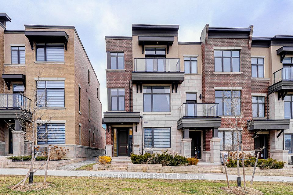 11 Adaskin Avenue