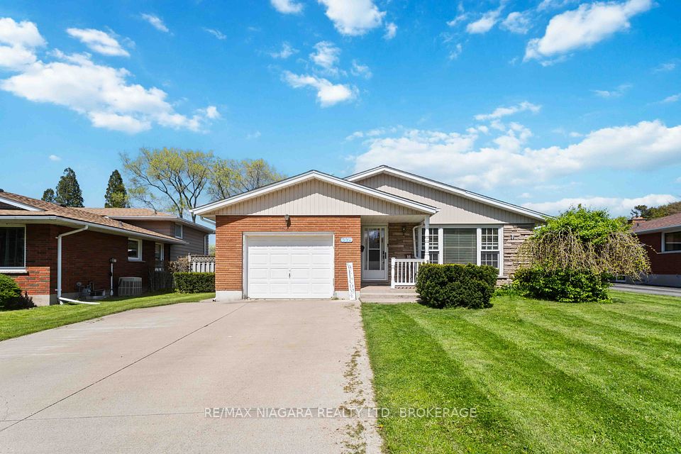 6579 Crawford