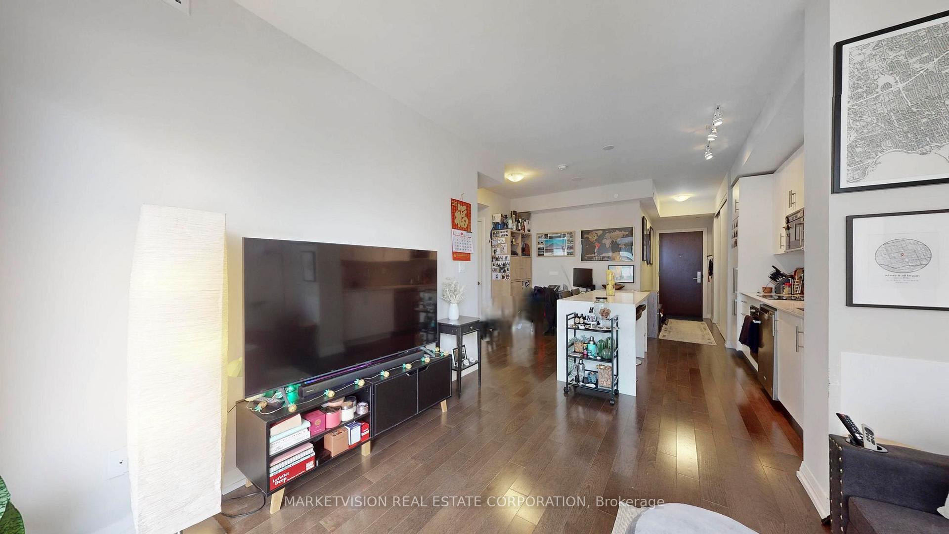 1 Bedroom Condo at 460 Adelaide,  Toronto For sale