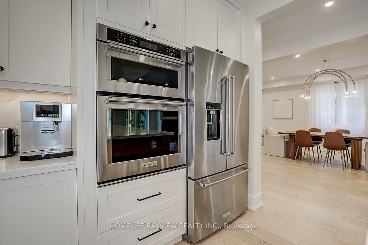 46 Canyon Hill Avenue