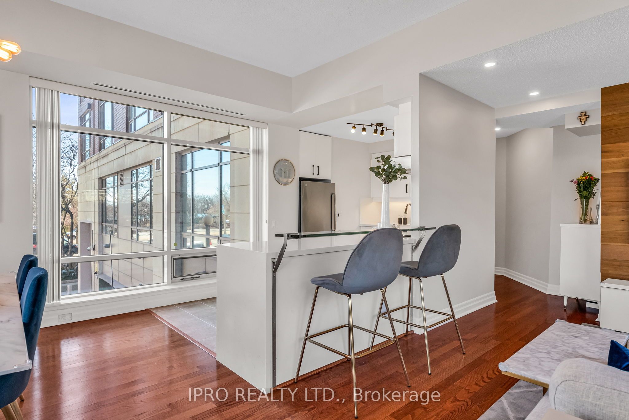 500 Queens Quay W, #210E