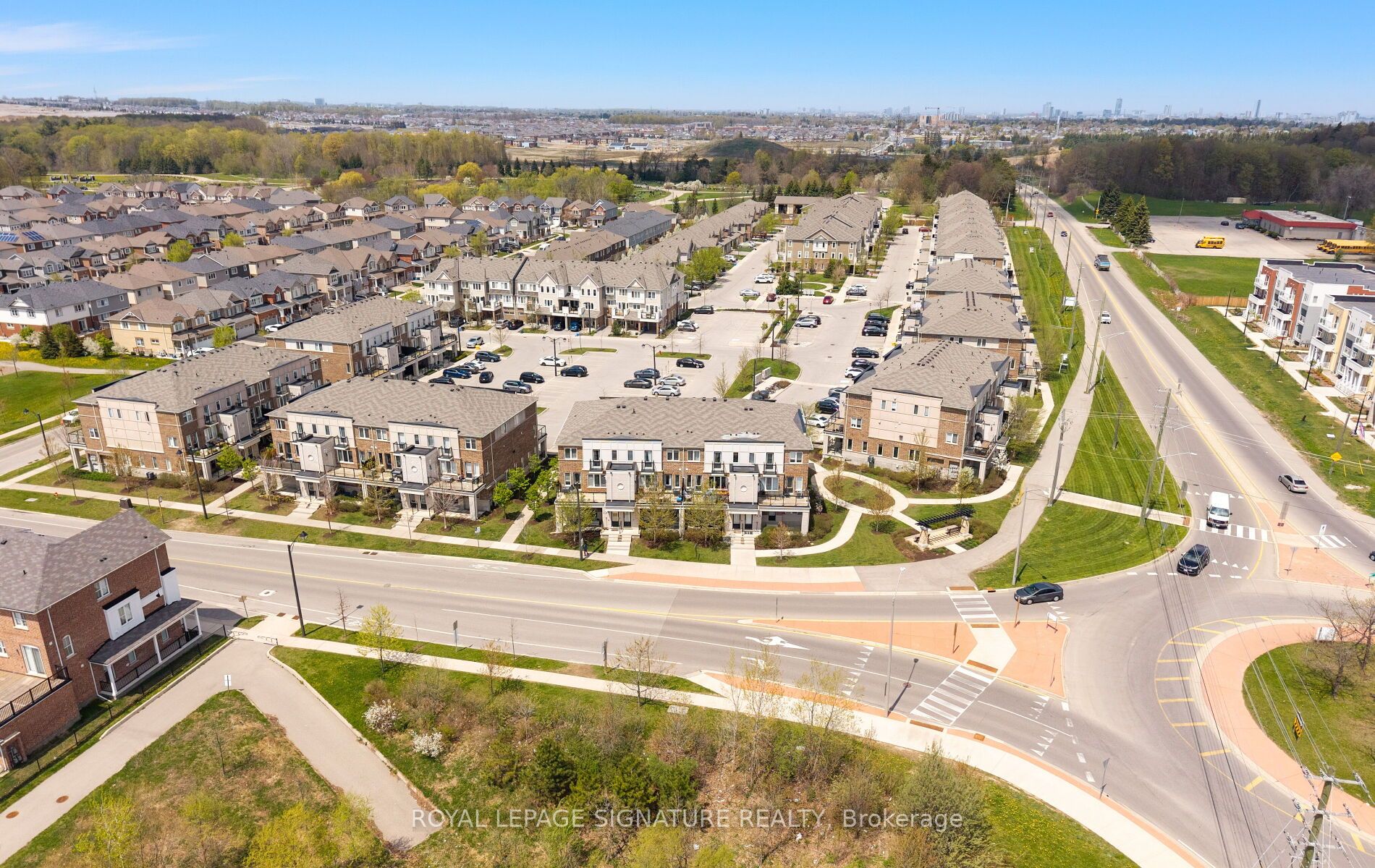 82 Daylily Lane E, #82