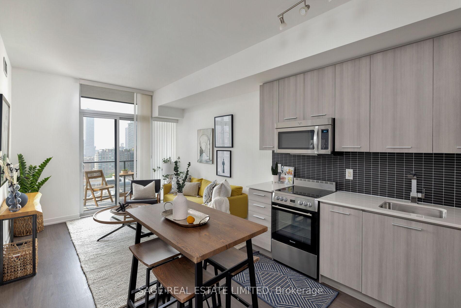 2 Bedrooms Condo at 105 George, Toronto For sale
