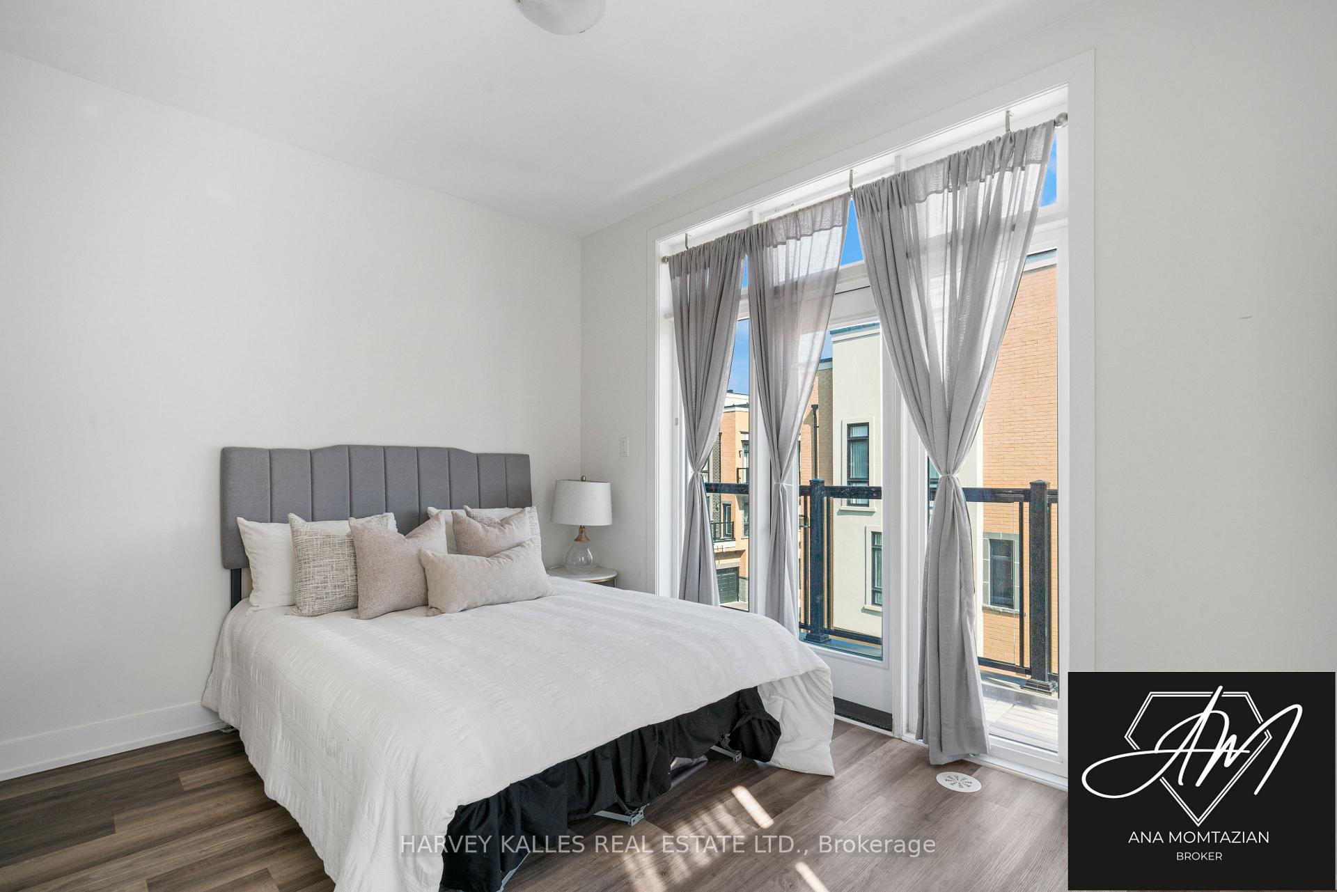 9 Phelps Lane 270