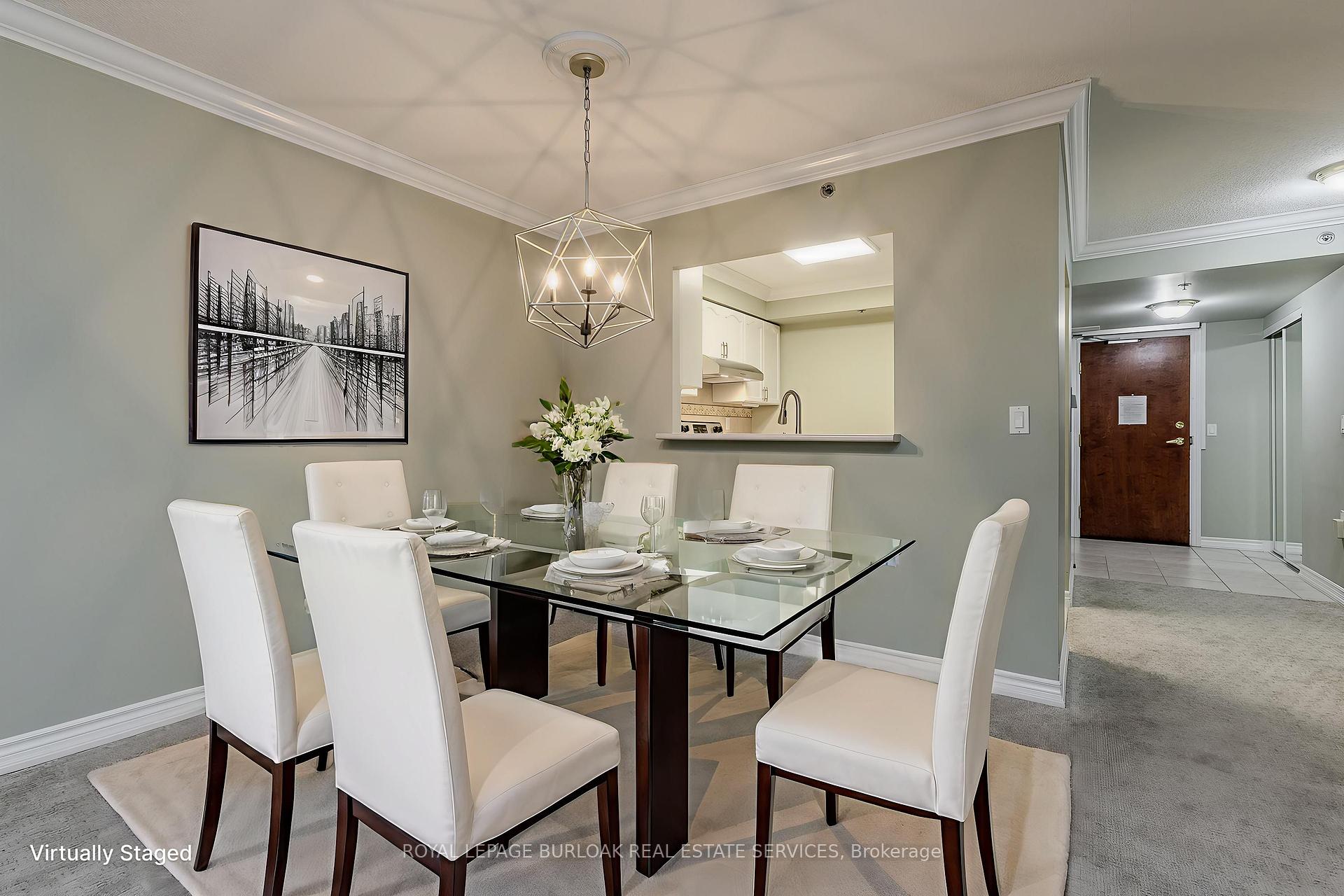 2 Bedrooms Condo at 100 Burloak, Burlington For sale