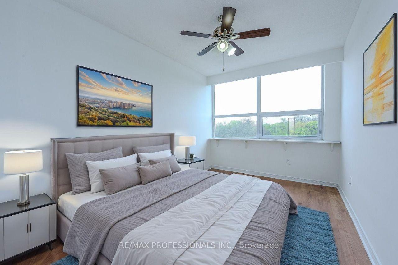 3 Bedrooms Condo at 362 The East Mall, Toronto For sale