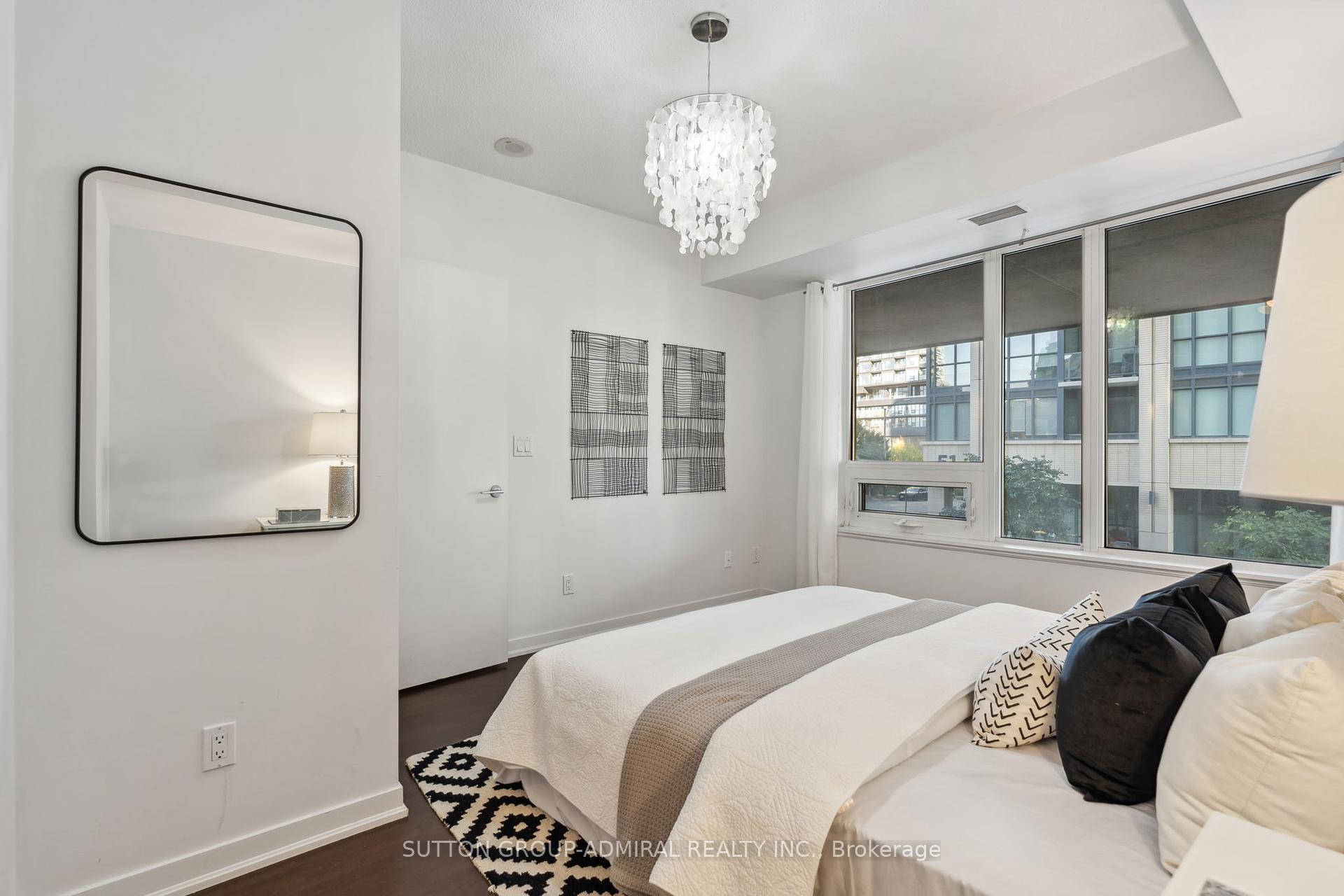 2 Bedrooms Condo at 55 East Liberty,  Toronto For sale