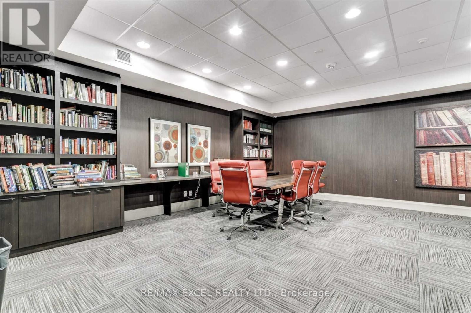 2 Bedrooms Condo at 38 Grand Magazine, Toronto For sale