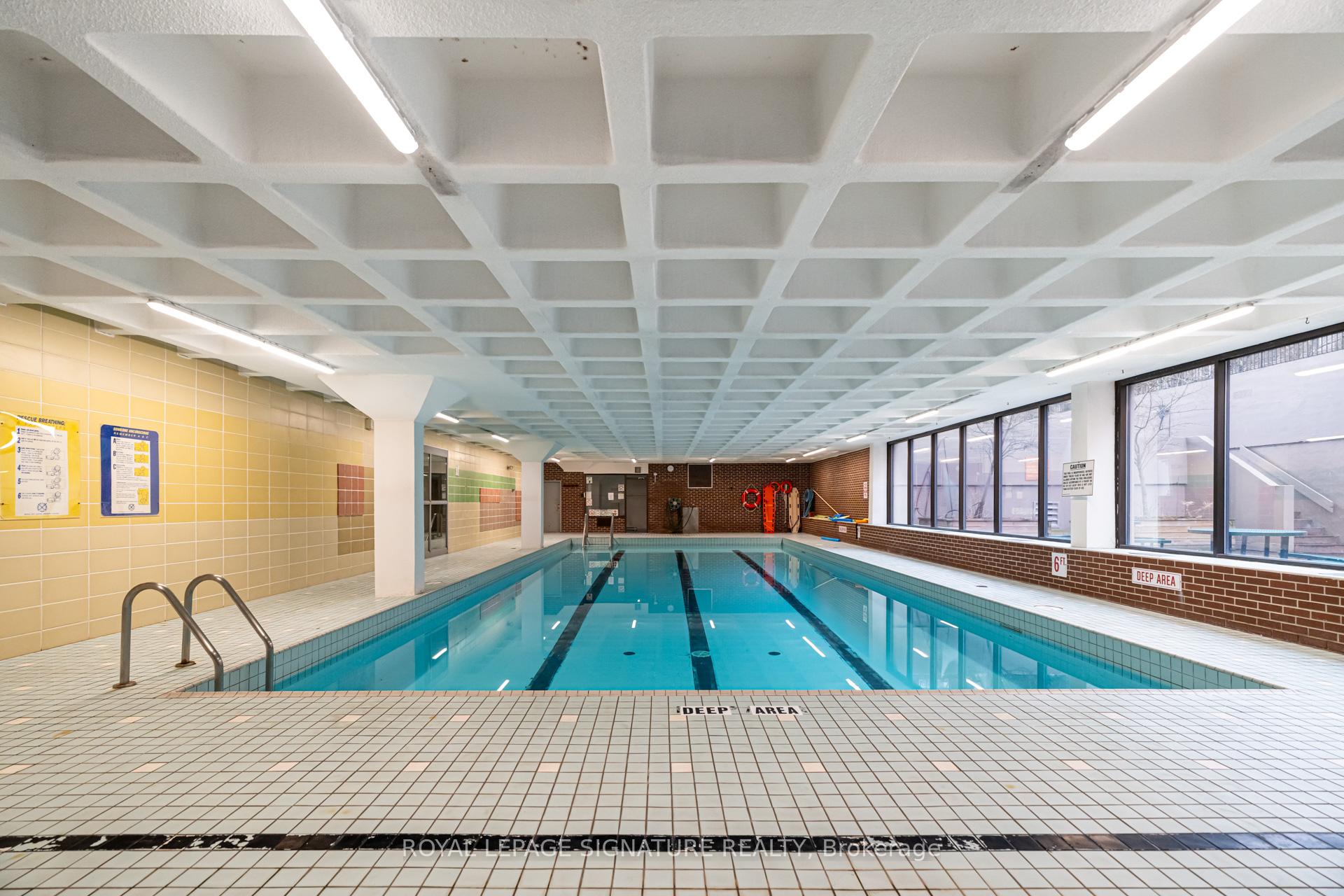 Condo at 40 Homewood, Toronto For sale