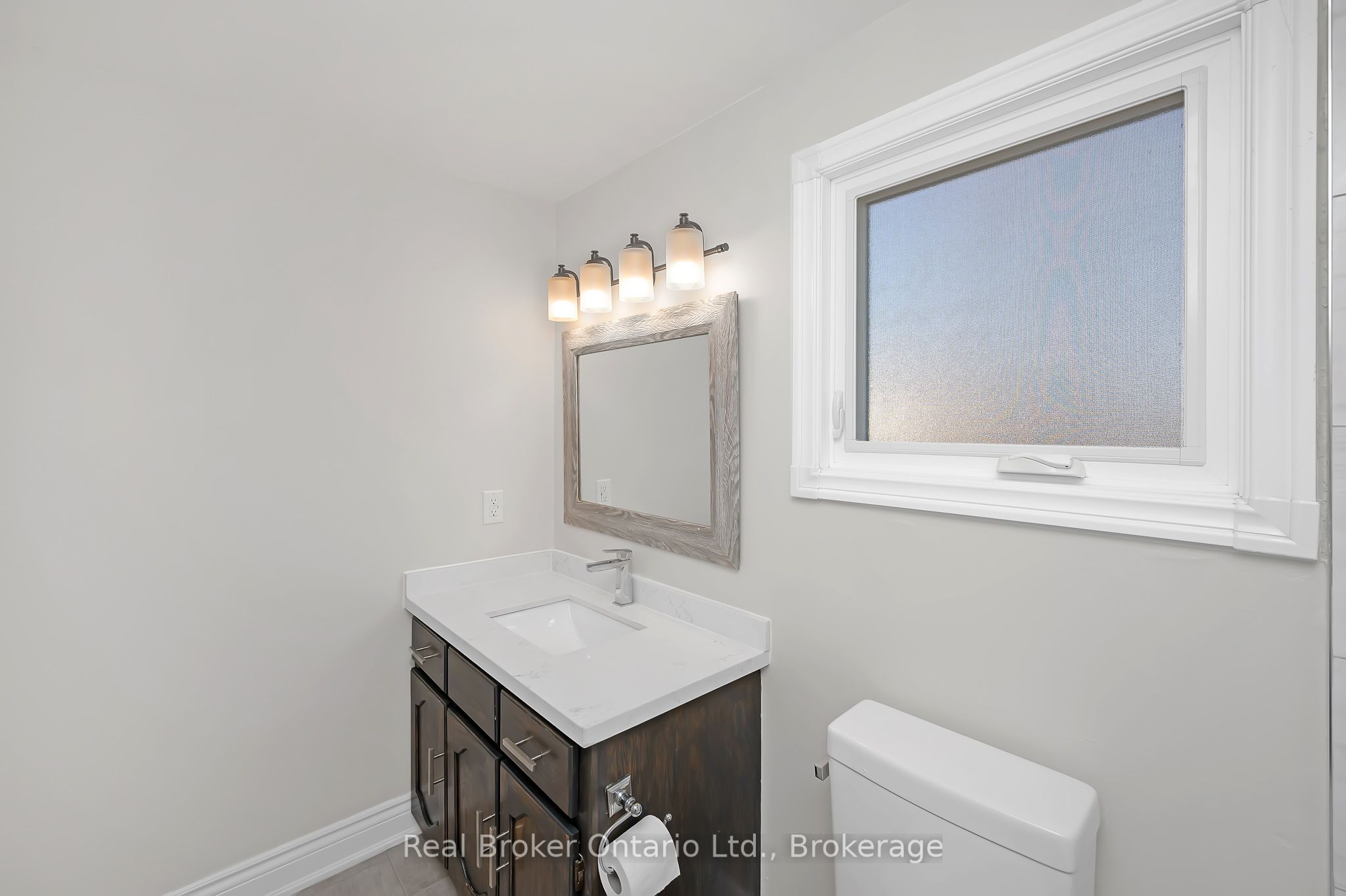 3193 Renton Road, Burlington, ON L7M 2W8