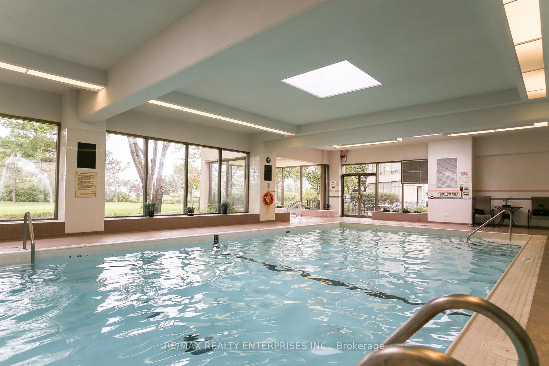 3 Bedrooms Condo at 1 Greystone Walk,  Toronto For sale