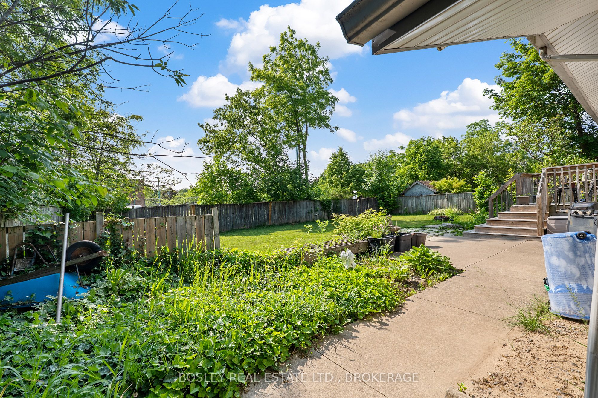 101 Rochelle Drive