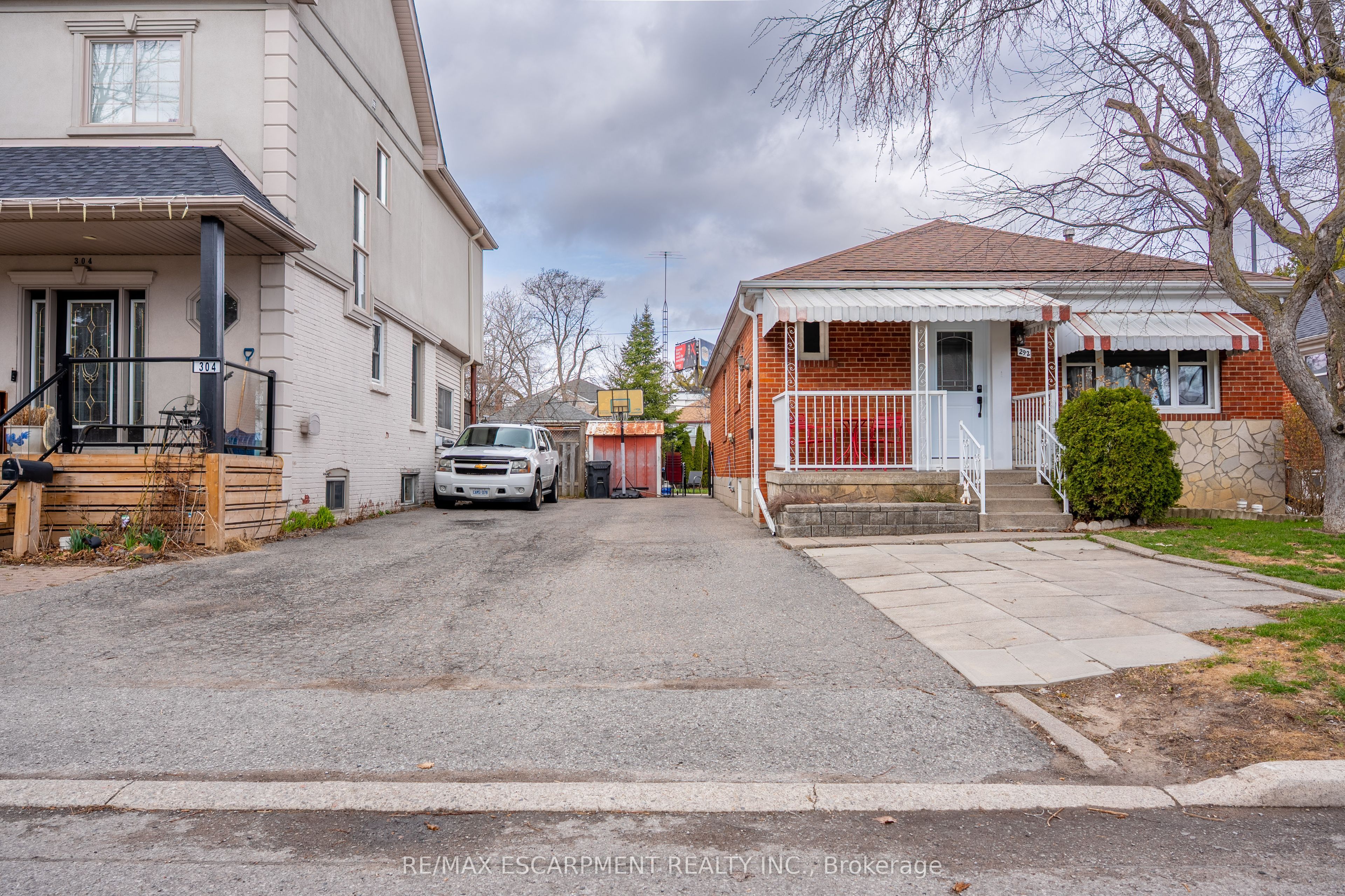 292 Bogert Avenue, #Main