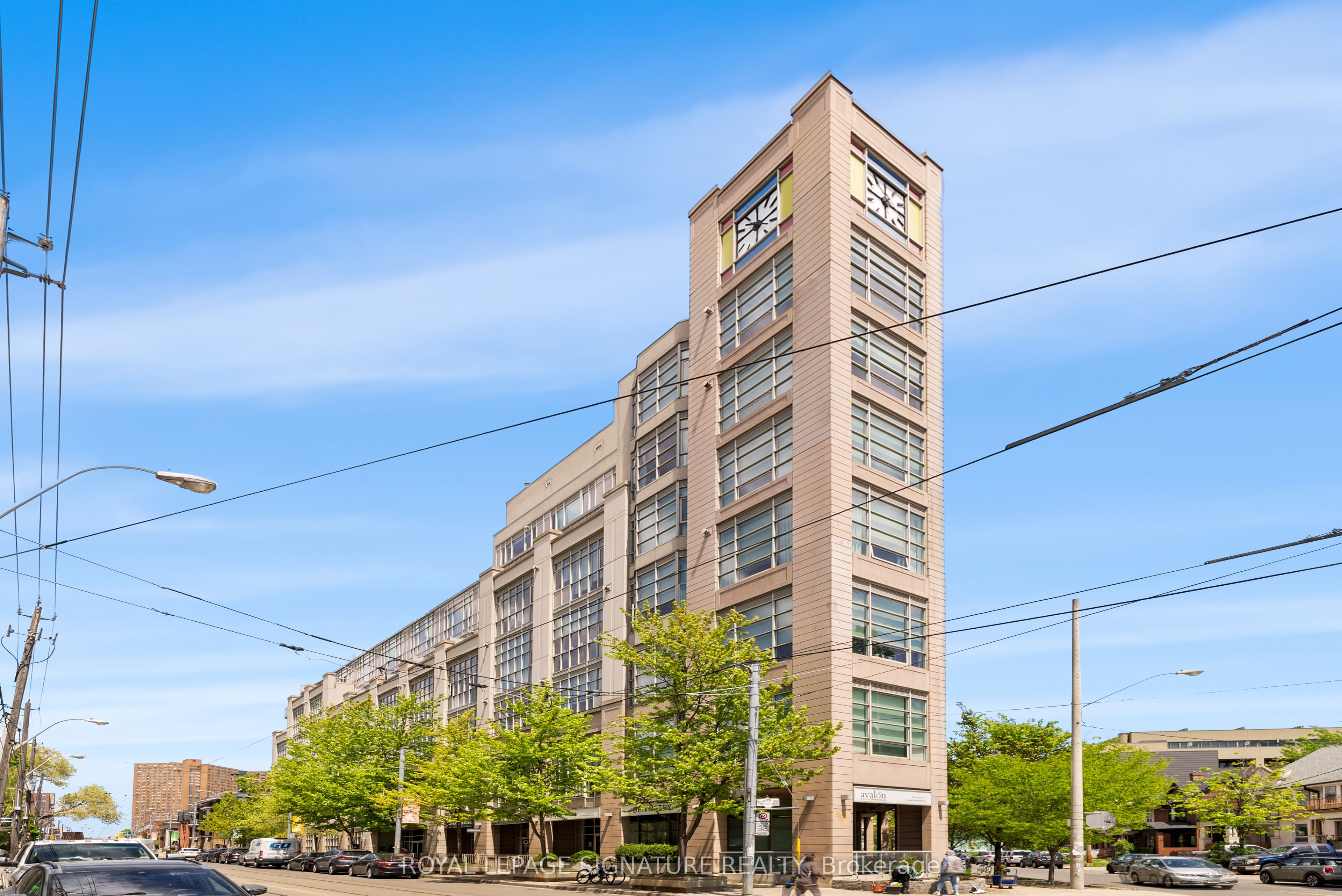 437 Roncesvalles Avenue, #423