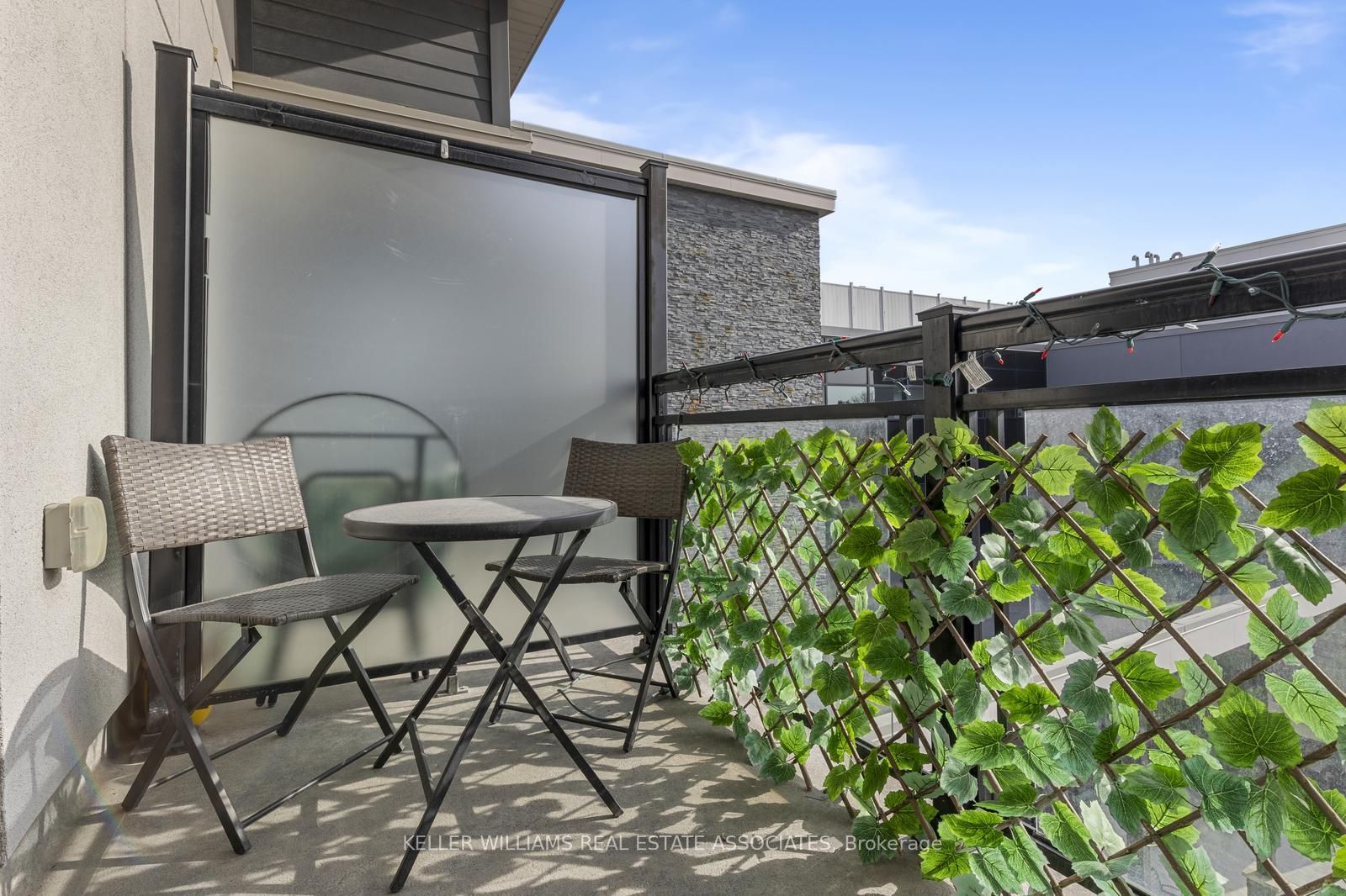 3170 Erin Mills Parkway, #420