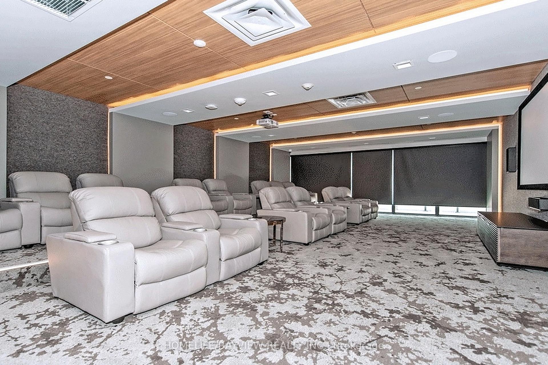 2 Bedrooms Condo at 30 SHORE BREEZE, Toronto For sale
