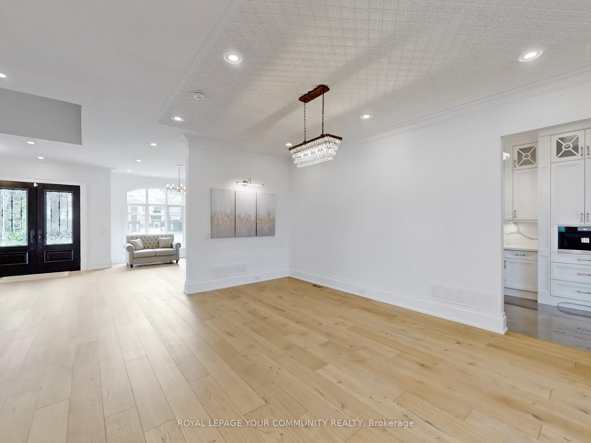 1257 Lakeshore Road W