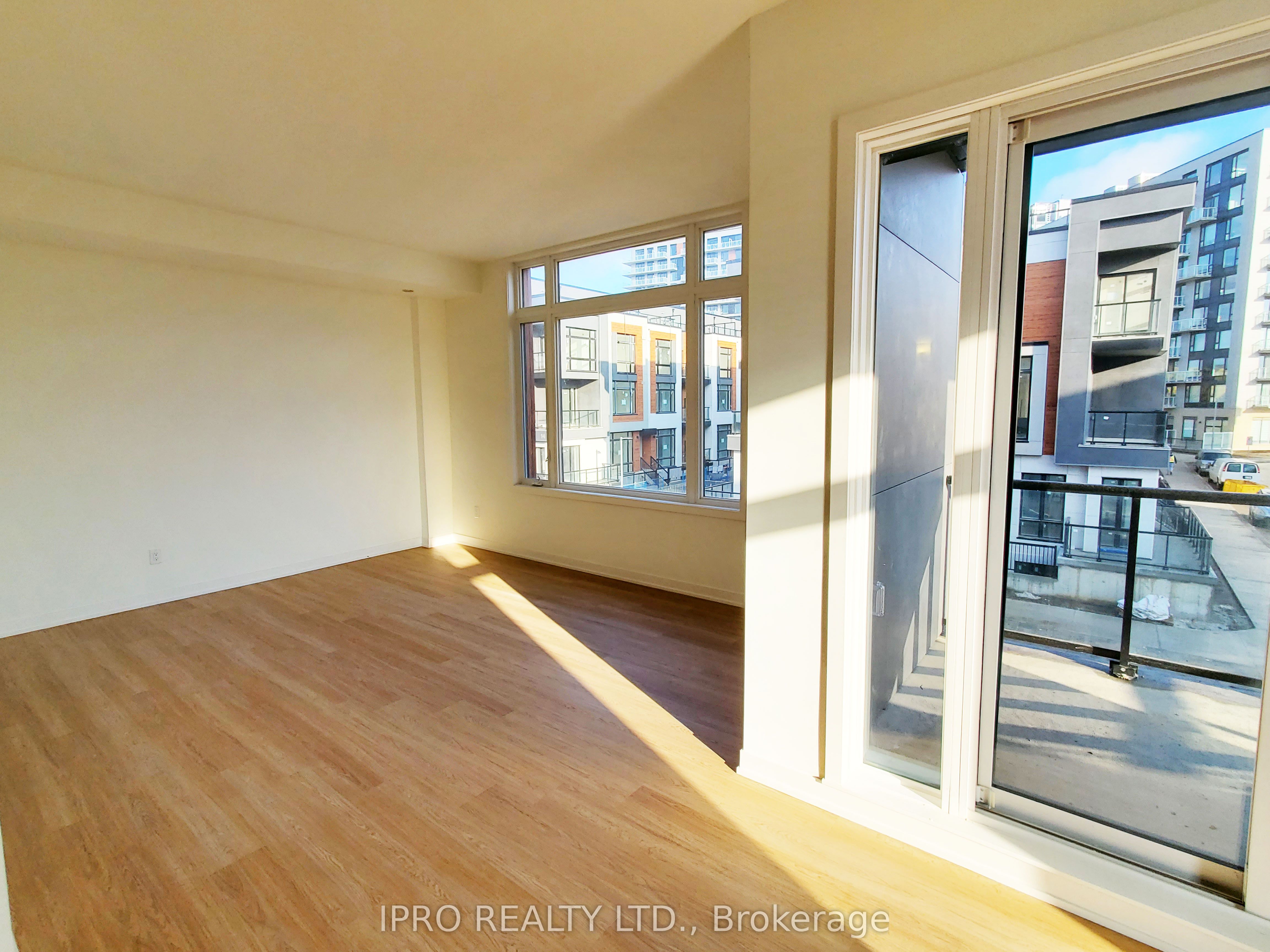 15 David Eyer Road, #1411