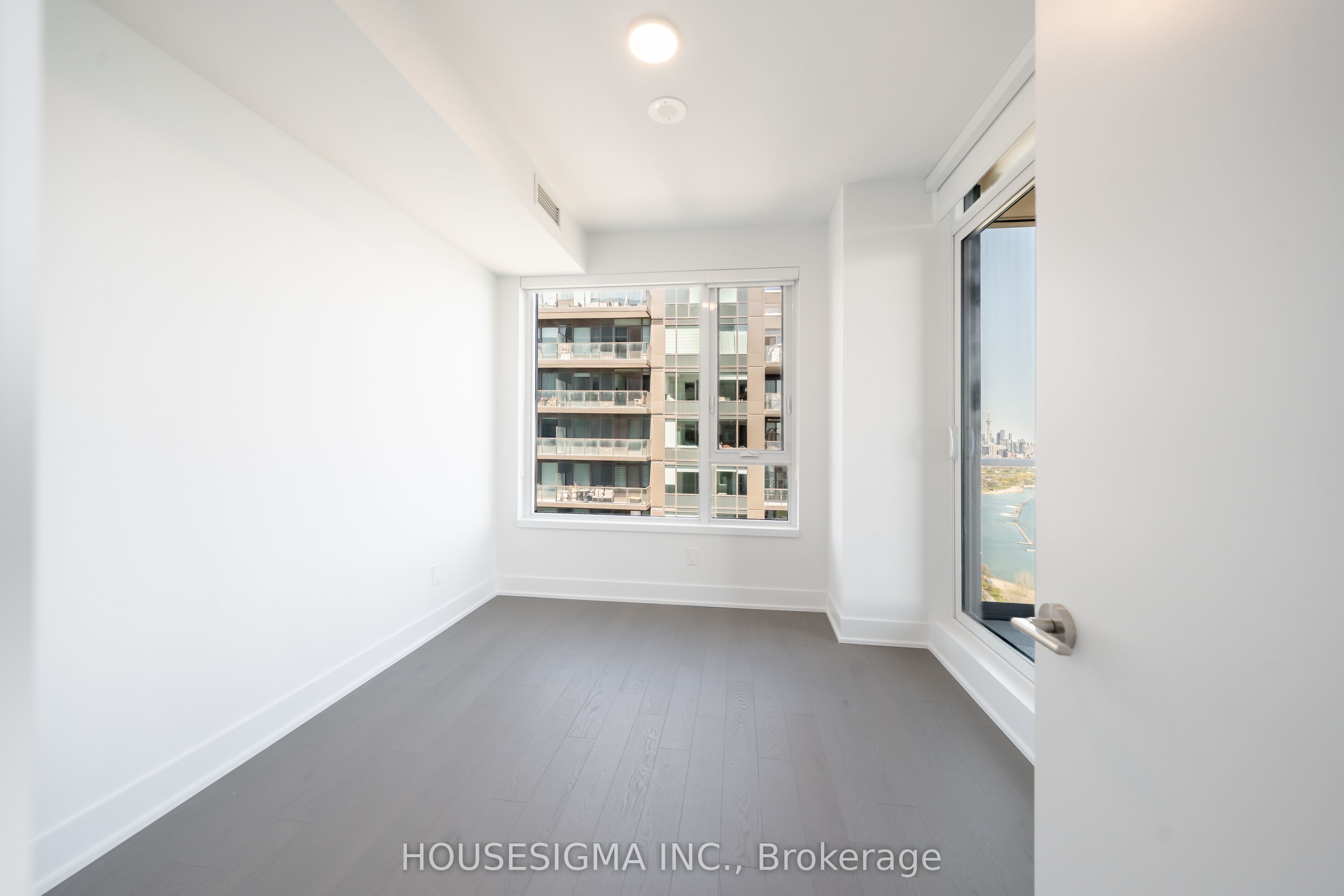 1928 Lake Shore Boulevard W, #4006