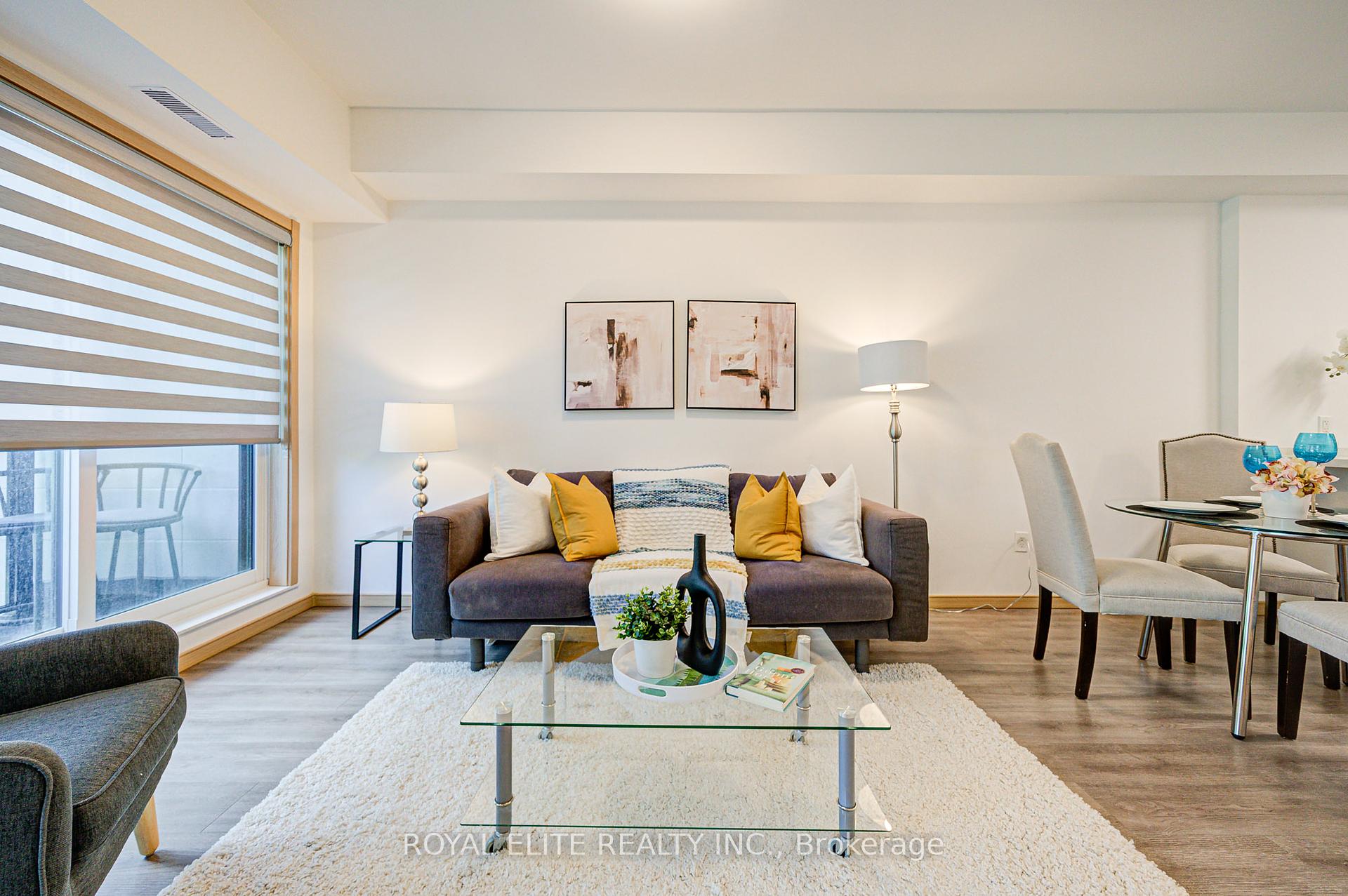 3 Bedrooms Condo at 200 Chester Le, Toronto For sale