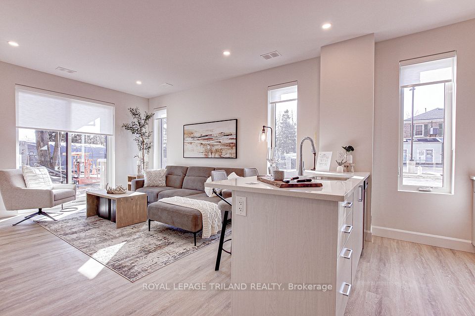 #107 - 75 Walnut Street, St. Thomas, ON N5R 2Y7