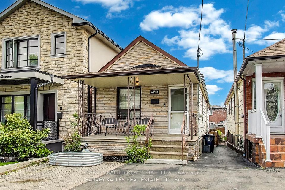 463 Westmount