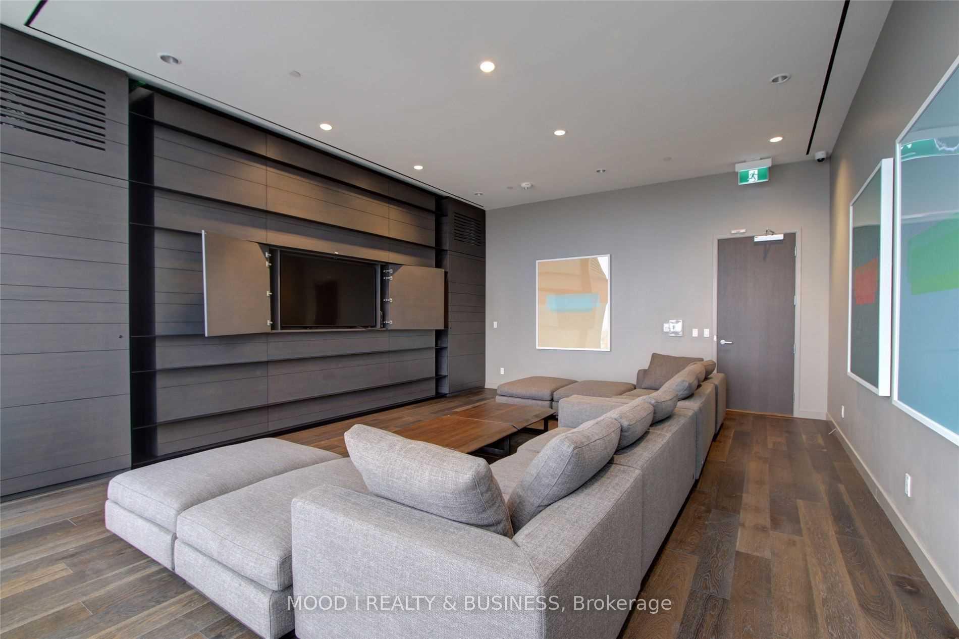 3 Bedrooms Condo at 12 Bonnycastle, Toronto For sale