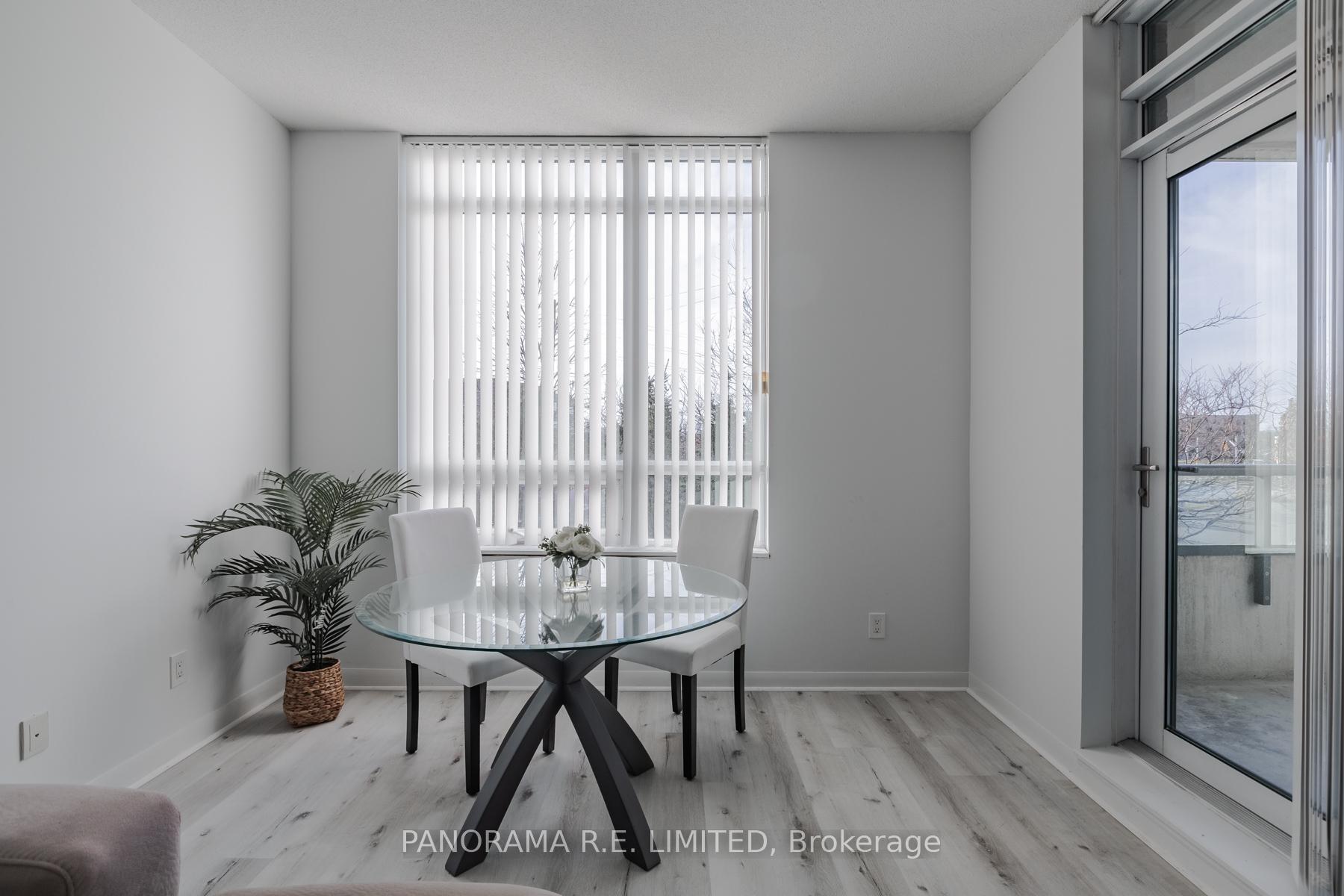 3 Bedrooms Condo at 235 Sherway Gardens, Toronto For sale