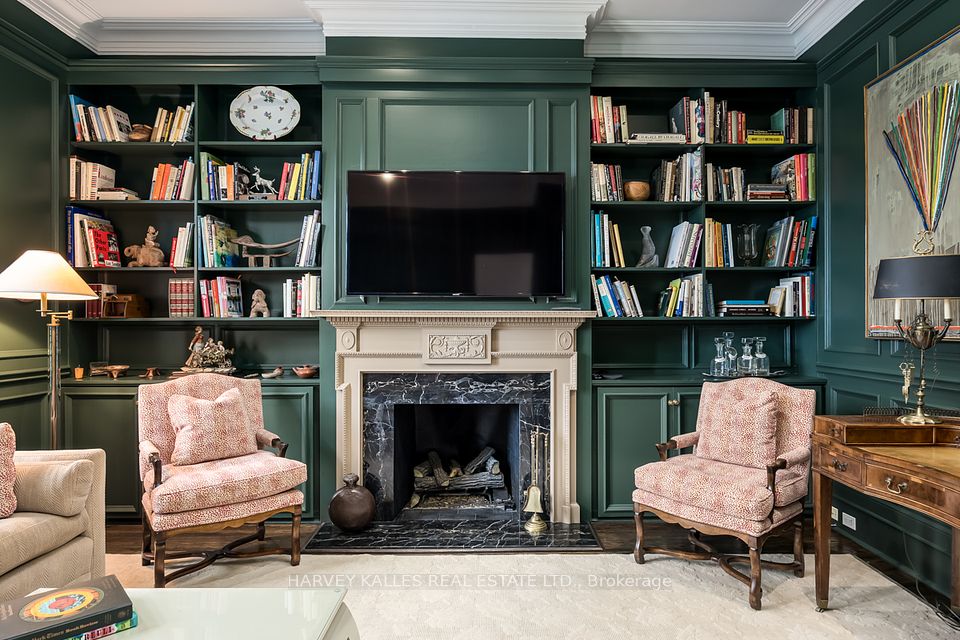 37 Heath Street W