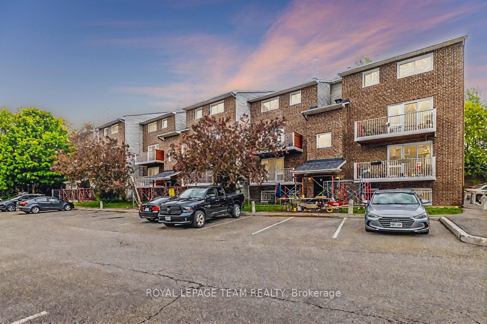 1589 St. Bernard