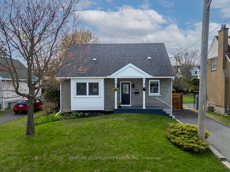 1404 Larose