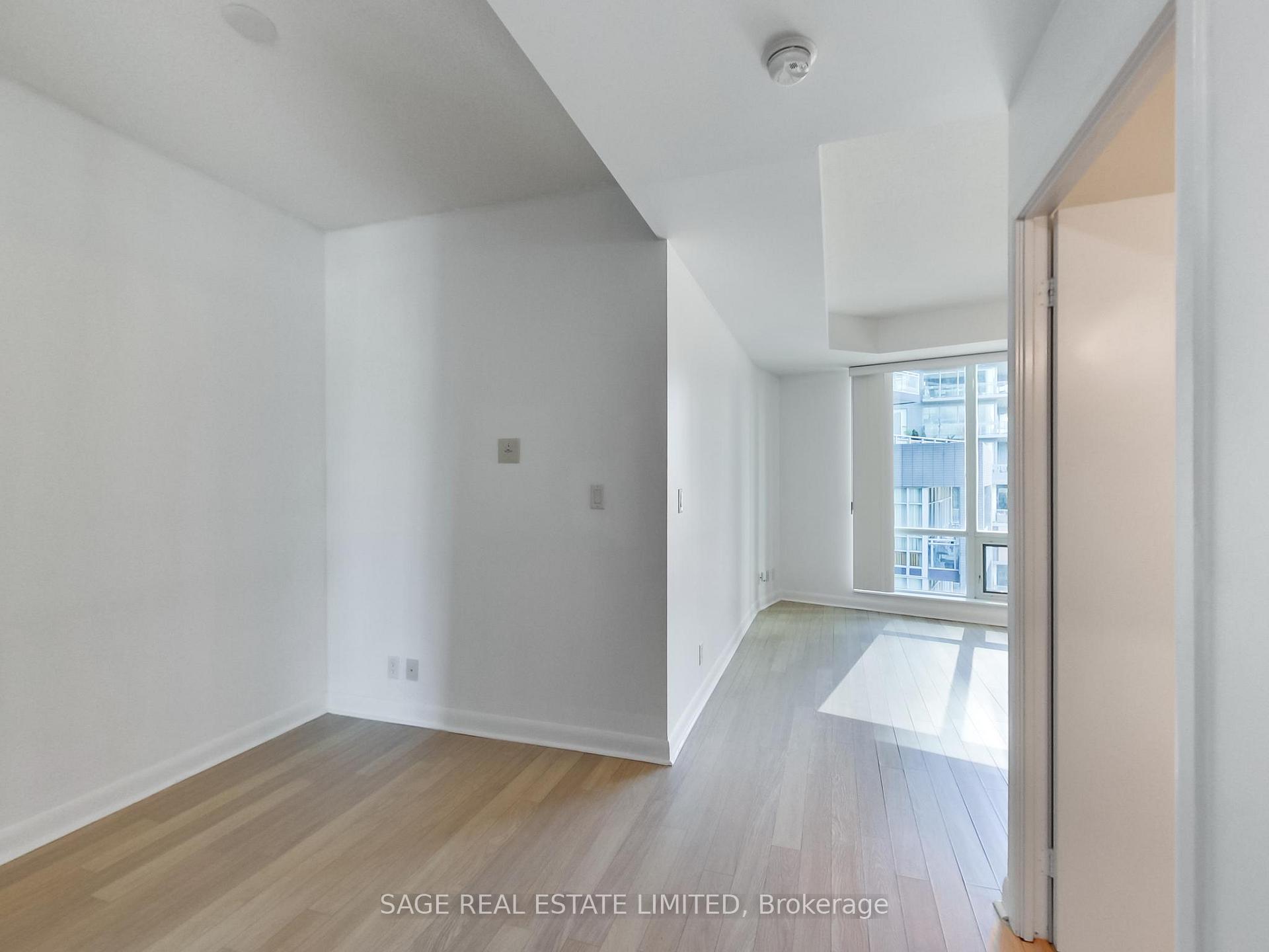 1 Bedroom Condo at 600 Fleet, Toronto For sale